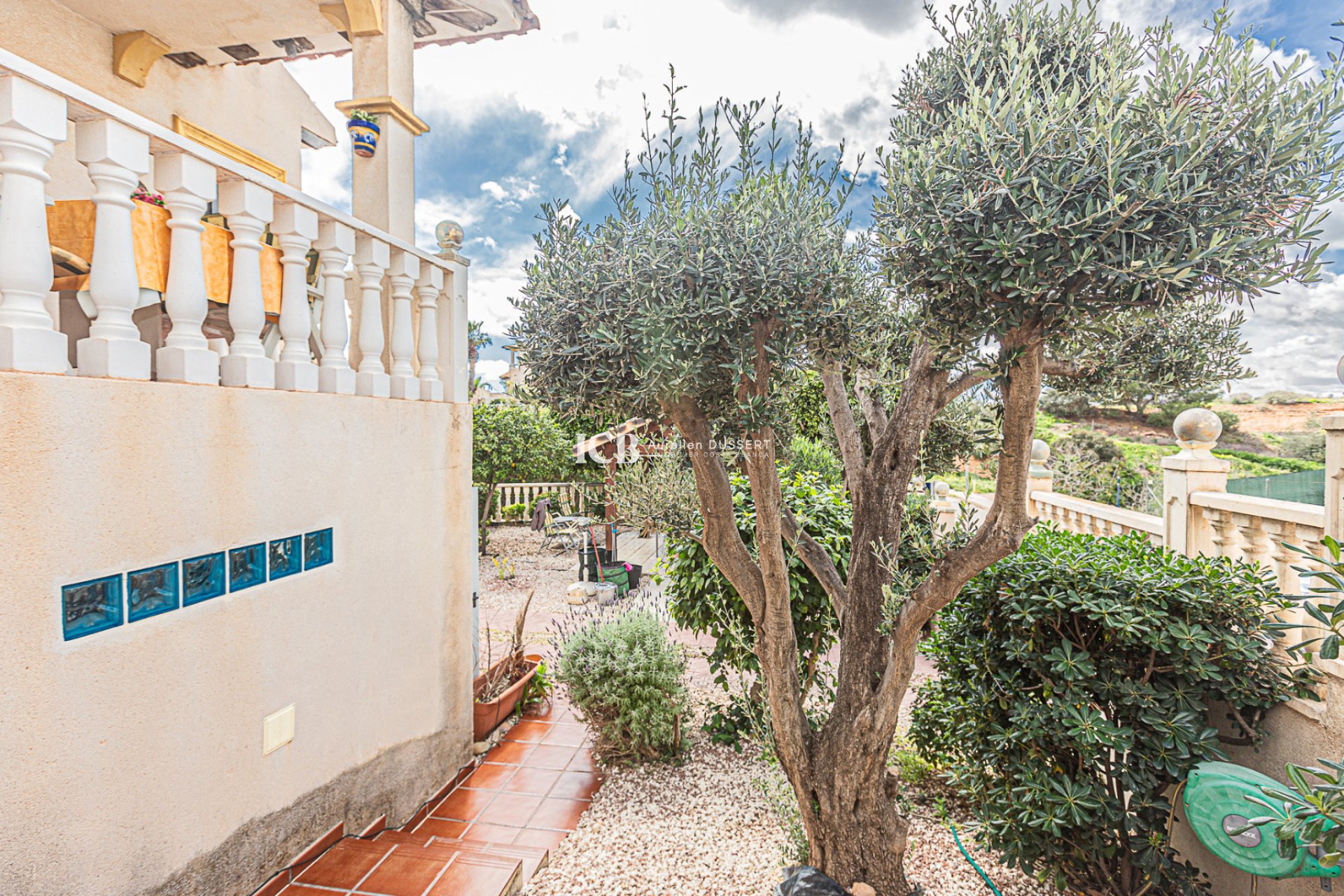 Reventa - Adosado -
Orihuela Costa - La Zenia