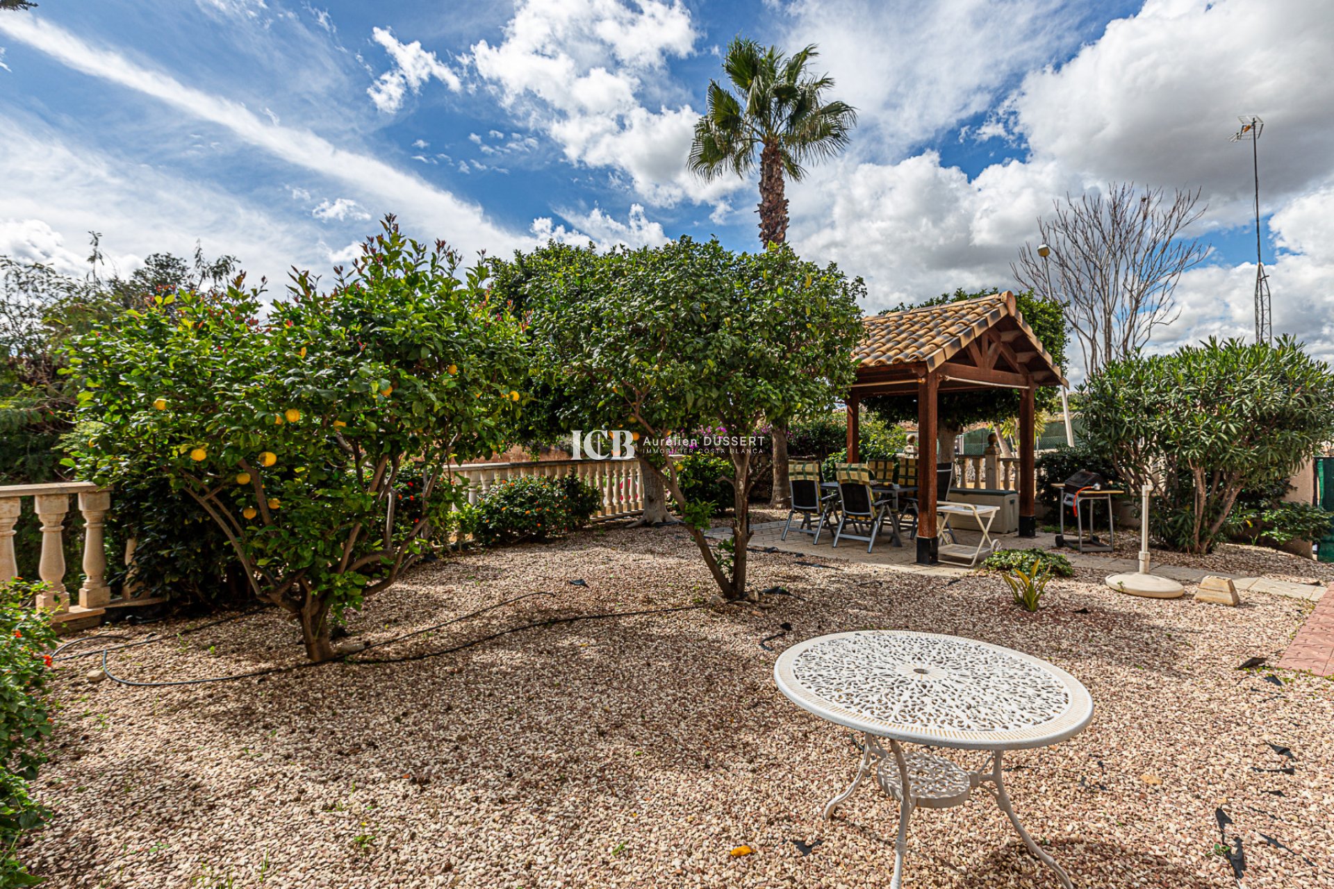 Reventa - Adosado -
Orihuela Costa - La Zenia