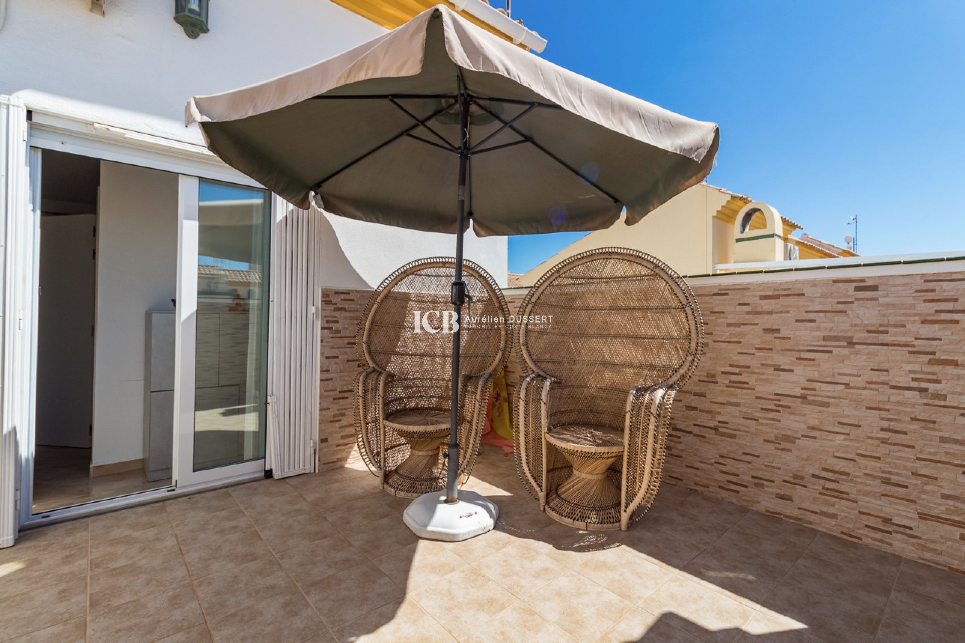 Reventa - Adosado -
Orihuela Costa - La Zenia