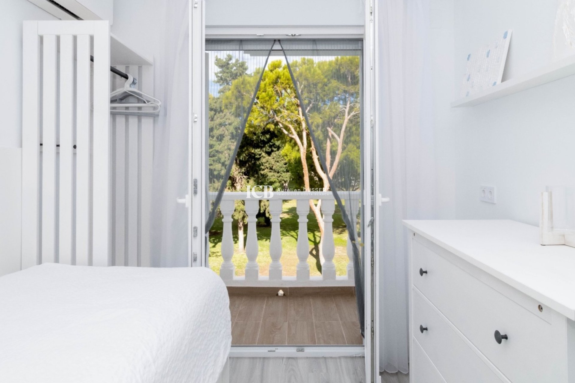 Reventa - Adosado -
Orihuela Costa - La Zenia