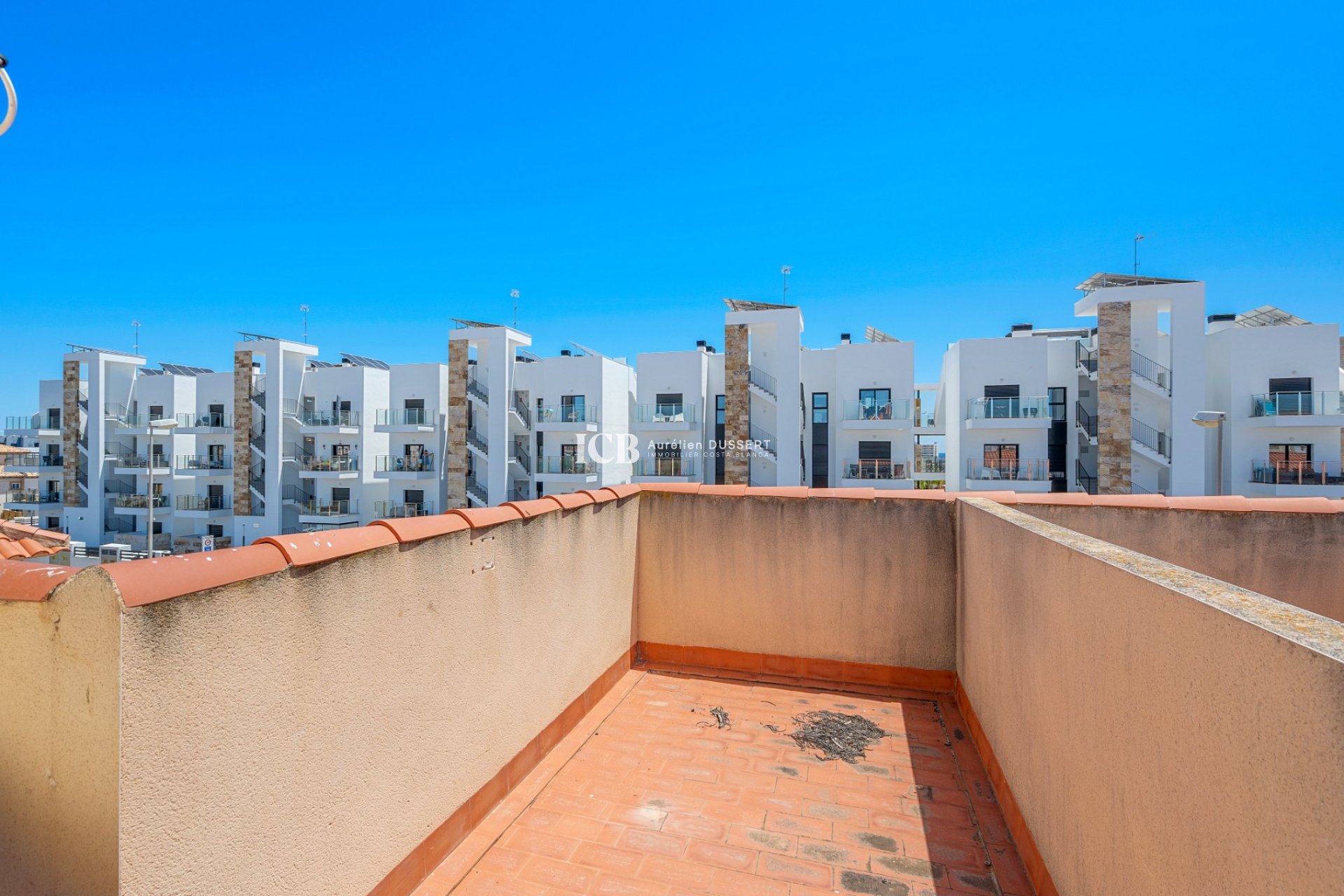 Reventa - Adosado -
Orihuela Costa - La Zenia