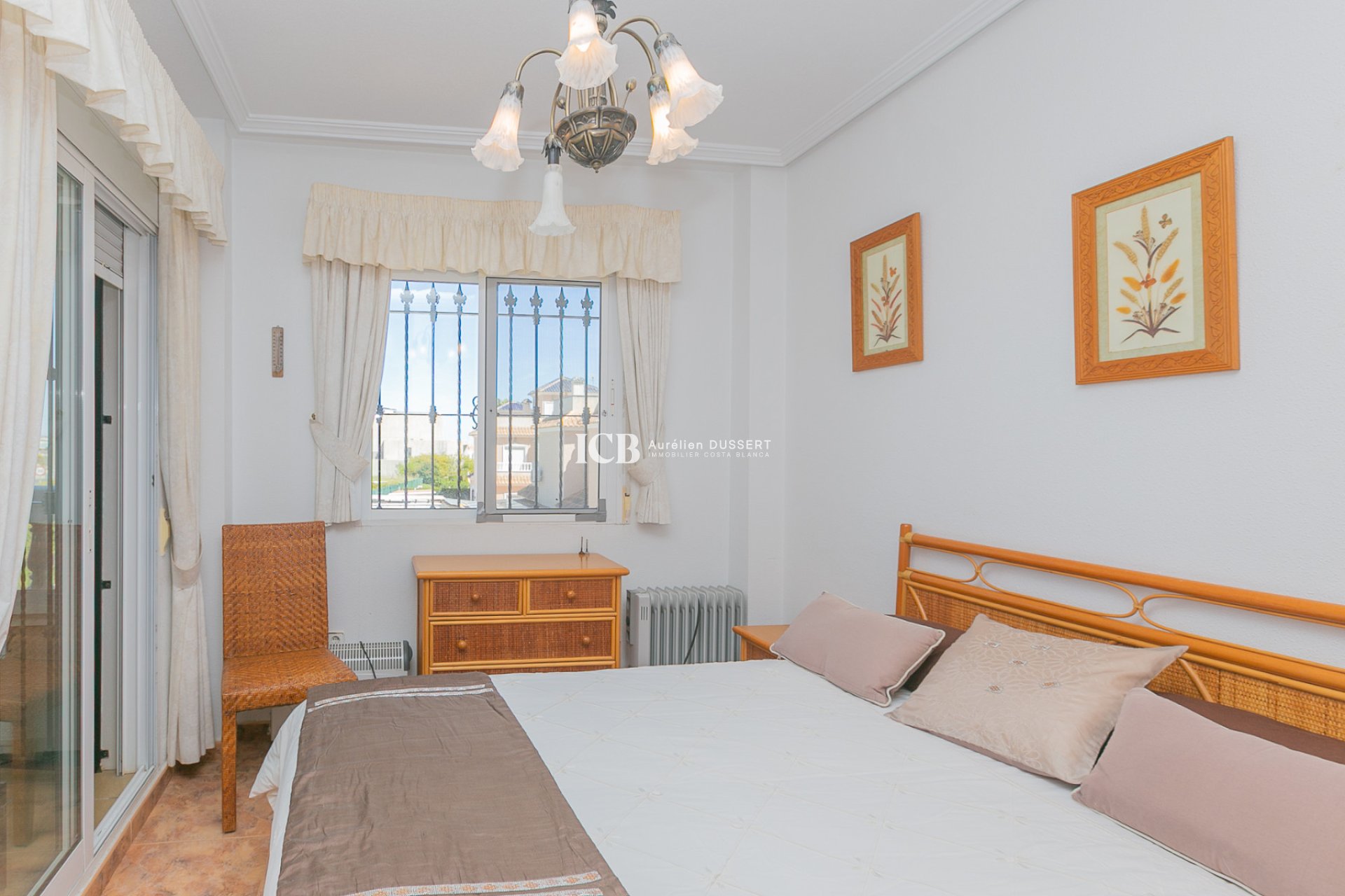 Reventa - Adosado -
Orihuela Costa - La Zenia