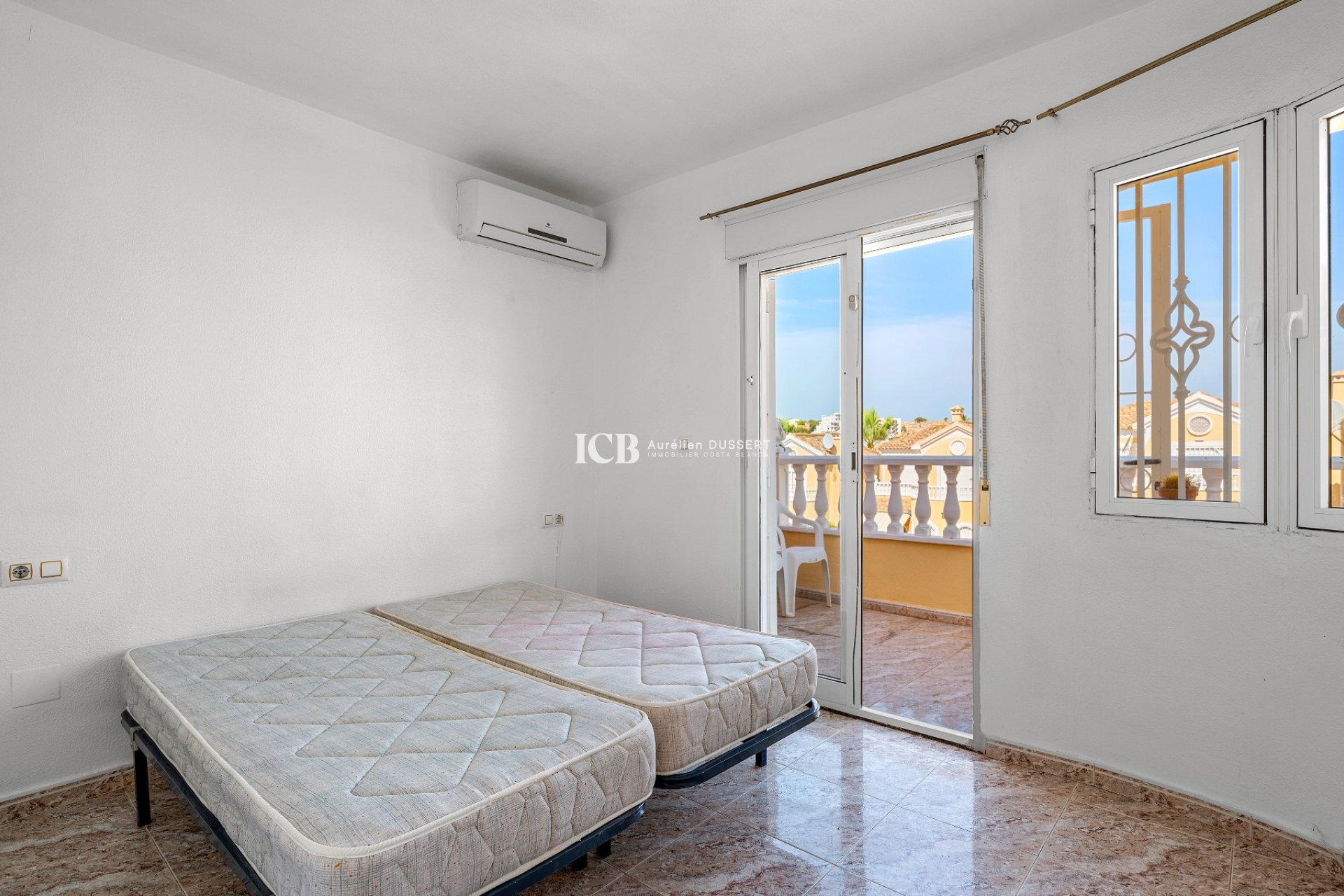 Reventa - Adosado -
Orihuela Costa - Las Filipinas