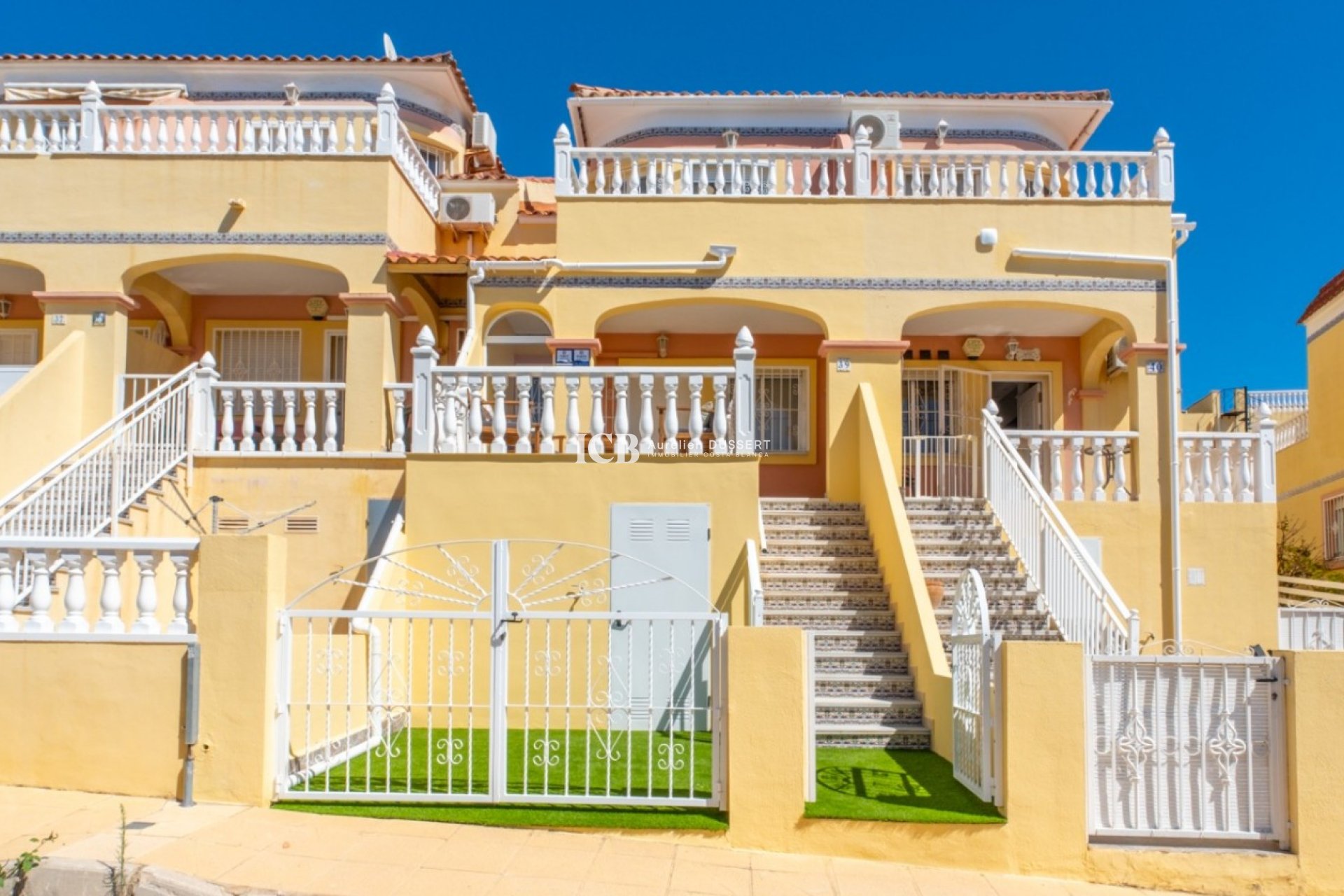 Reventa - Adosado -
Orihuela Costa - Las Filipinas
