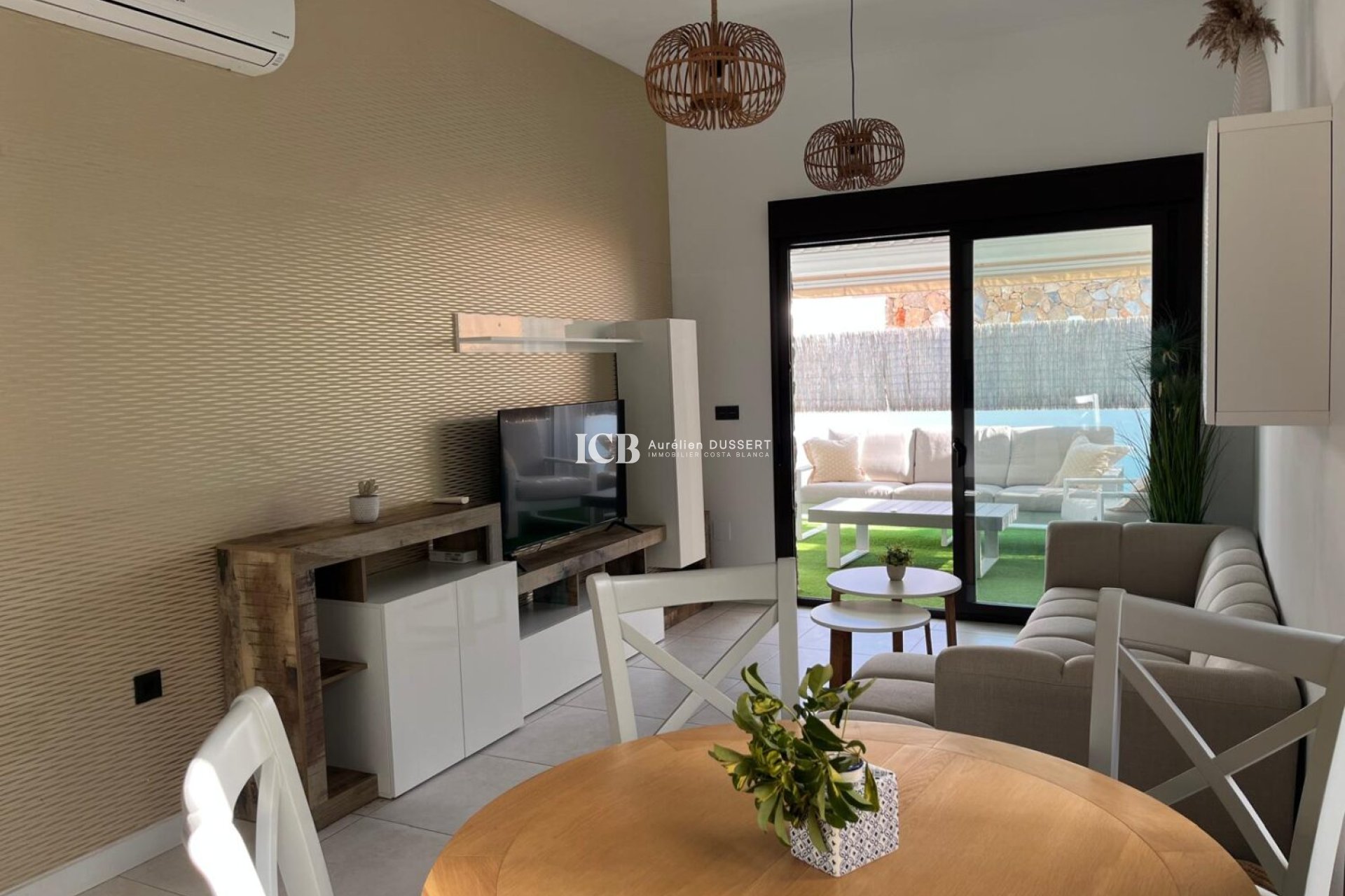 Reventa - Adosado -
Orihuela Costa - Lomas de Cabo Roig