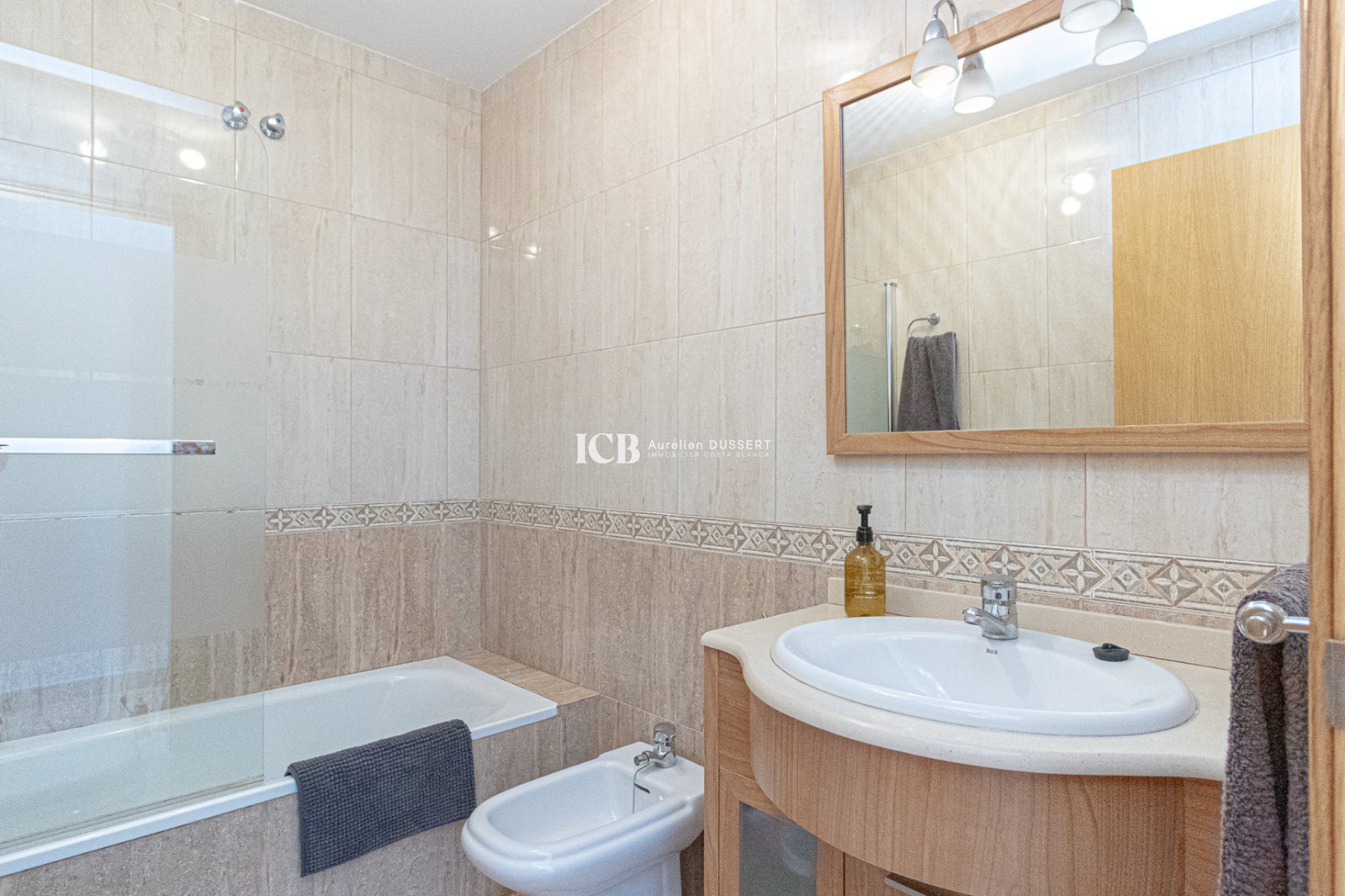 Reventa - Adosado -
Orihuela Costa - Lomas de Cabo Roig