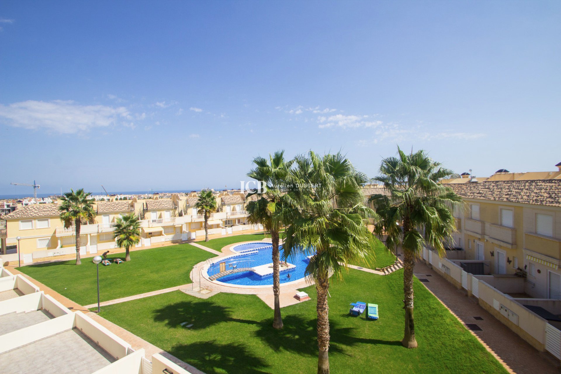 Reventa - Adosado -
Orihuela Costa - Lomas de Cabo Roig