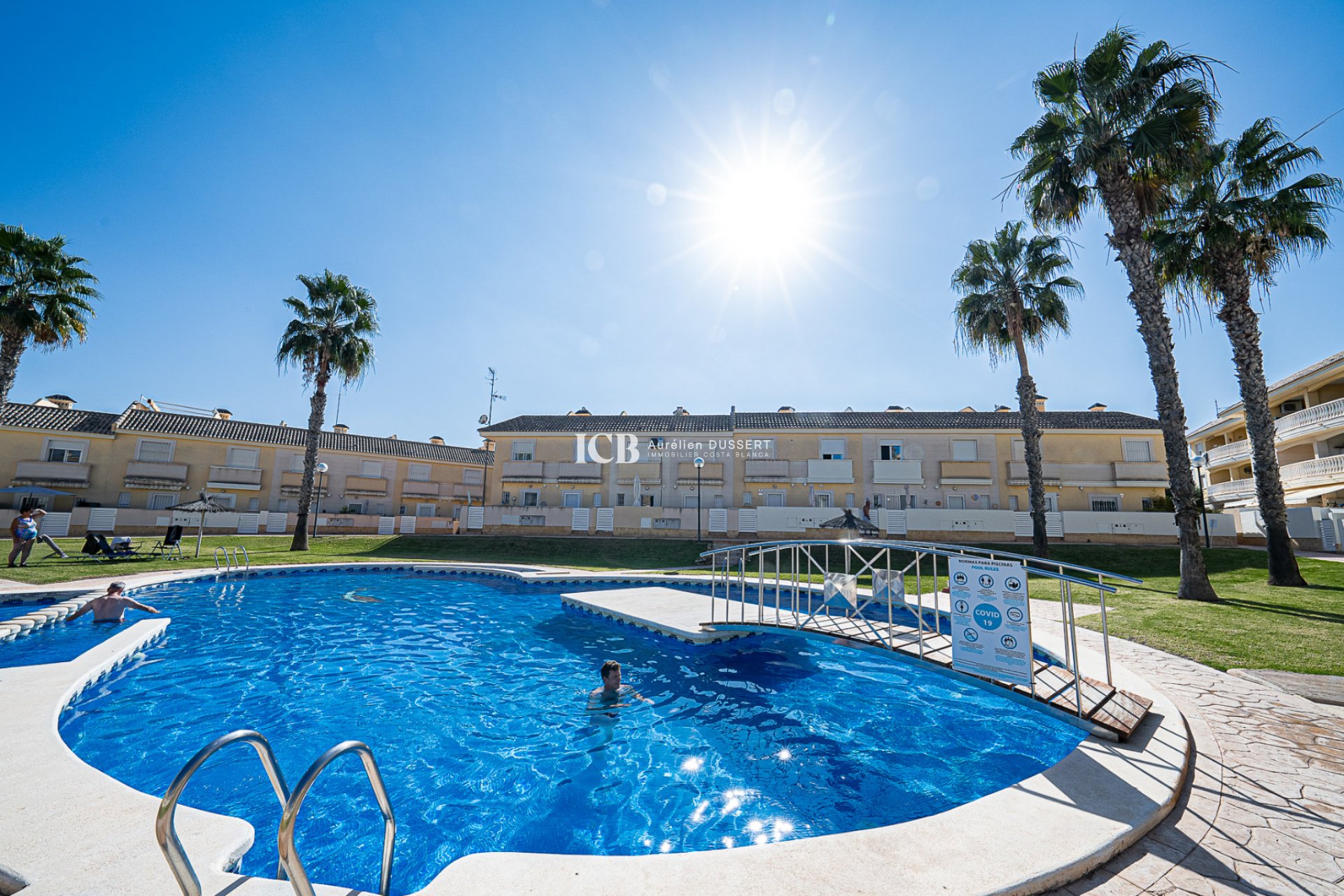Reventa - Adosado -
Orihuela Costa - Lomas de Cabo Roig