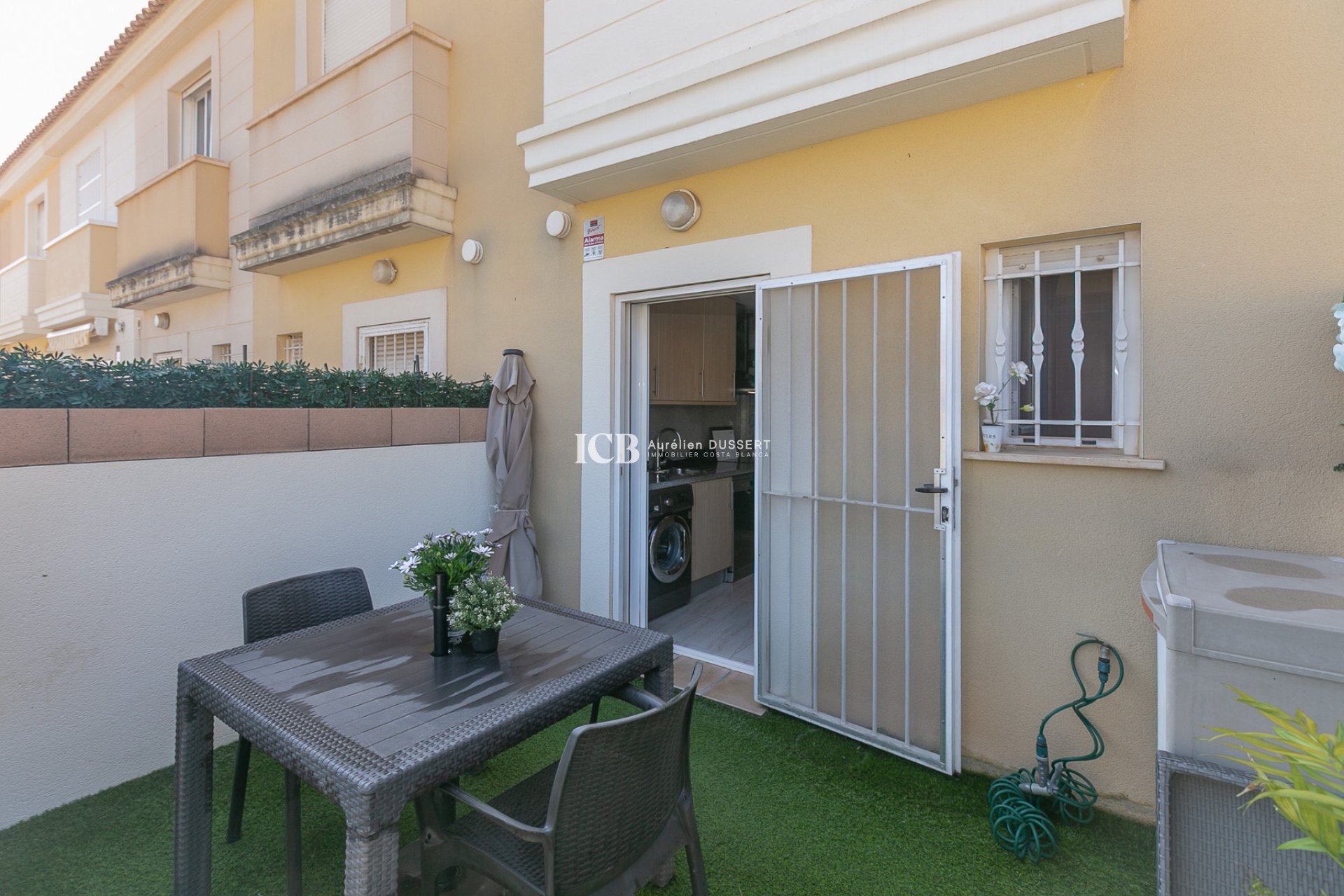 Reventa - Adosado -
Orihuela Costa - Lomas de Cabo Roig