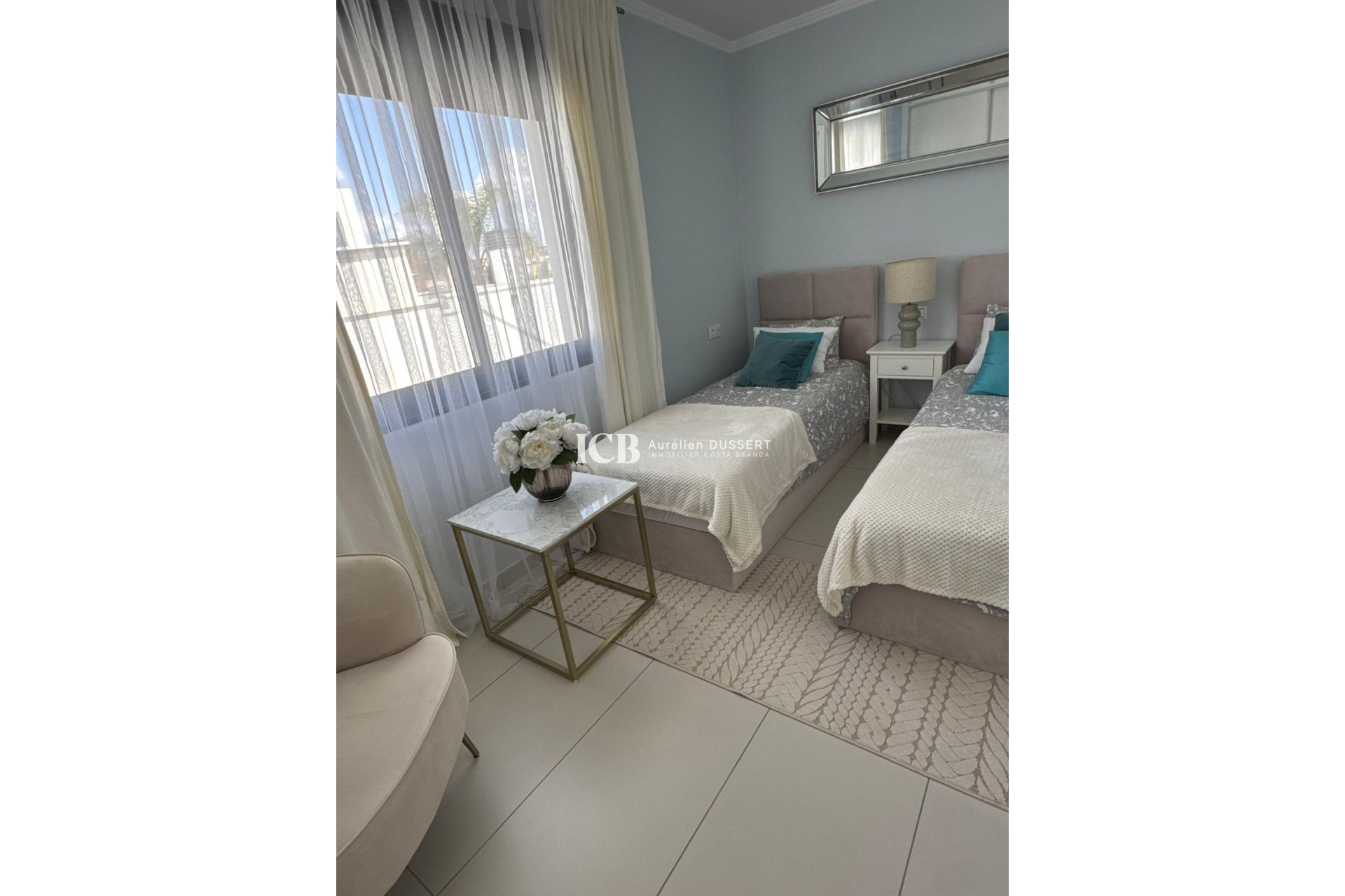 Reventa - Adosado -
Orihuela Costa - Lomas de Cabo Roig