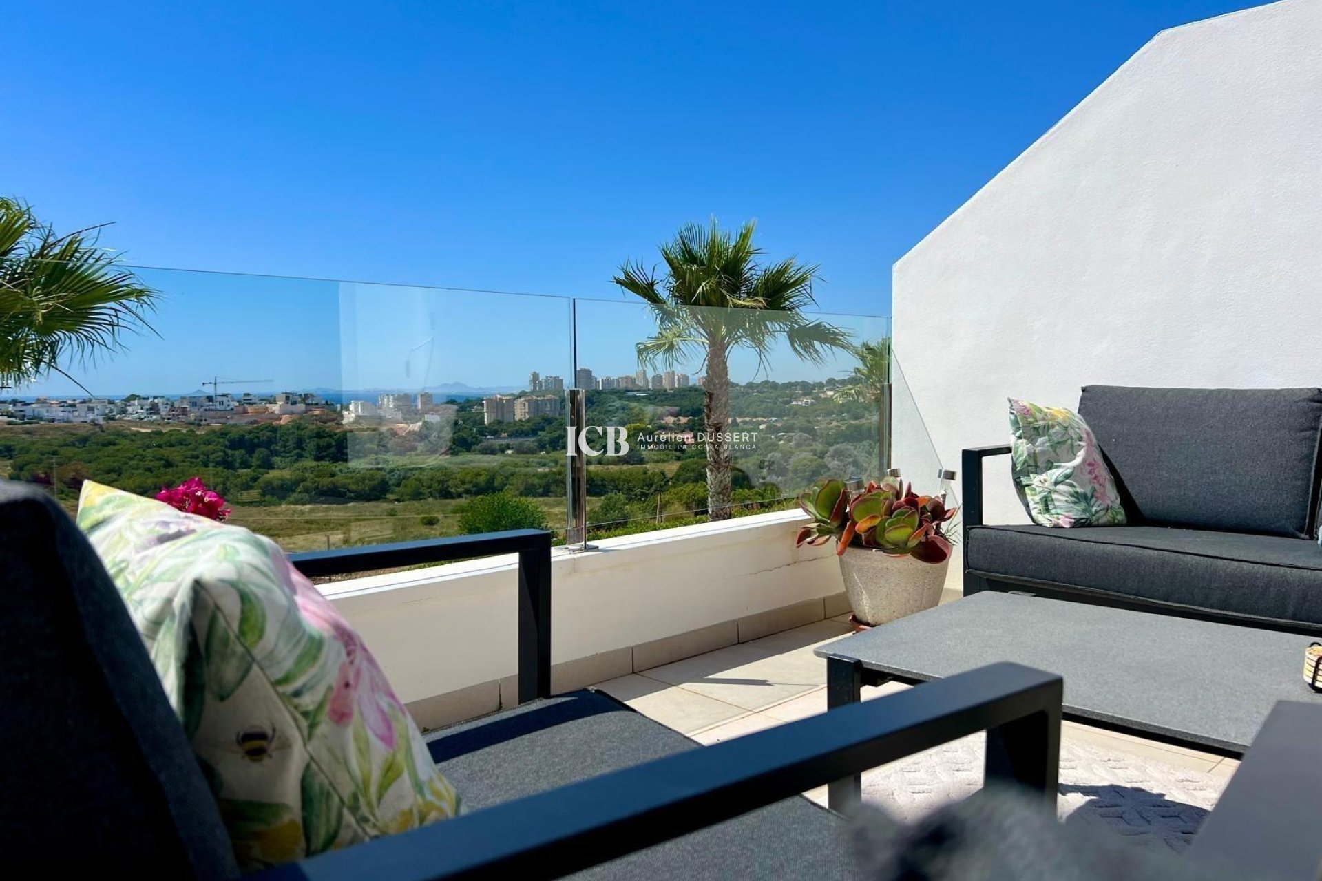 Reventa - Adosado -
Orihuela Costa - Lomas de Cabo Roig