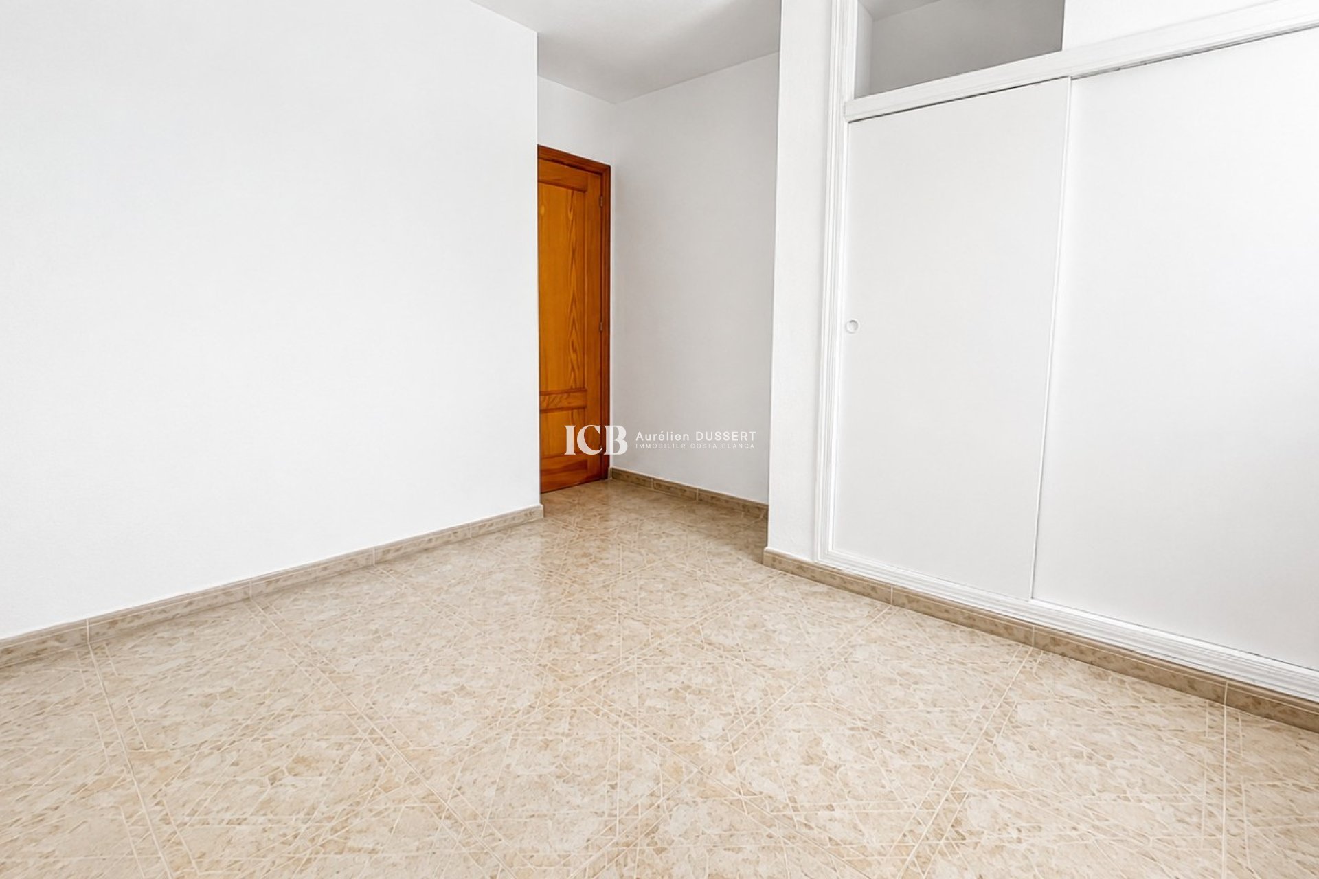 Reventa - Adosado -
Orihuela Costa - Los Almendros-La Florida