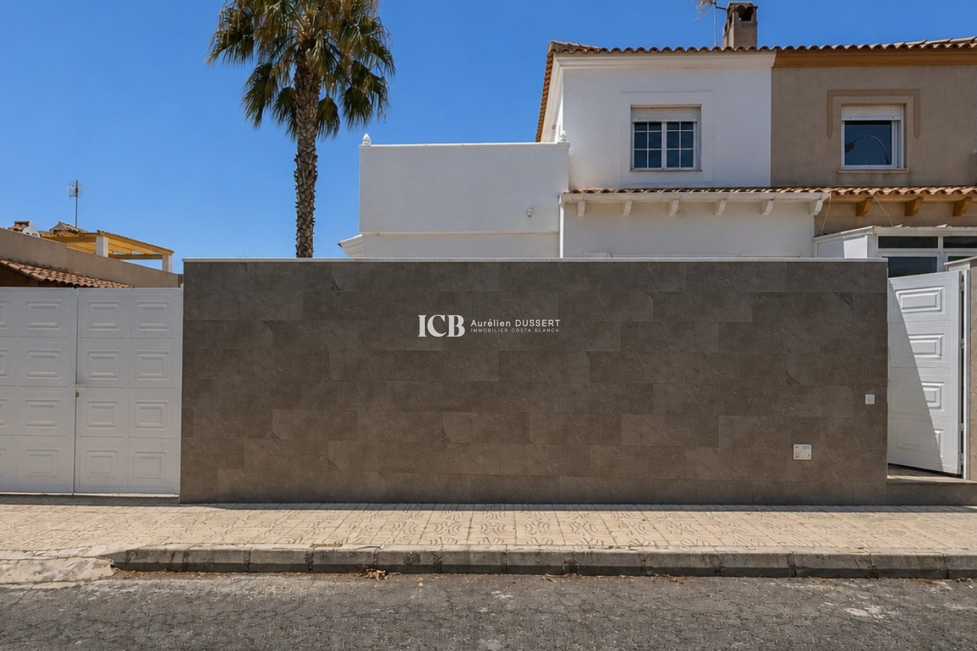 Reventa - Adosado -
Orihuela Costa - Los Balcones - Los Altos del Edén