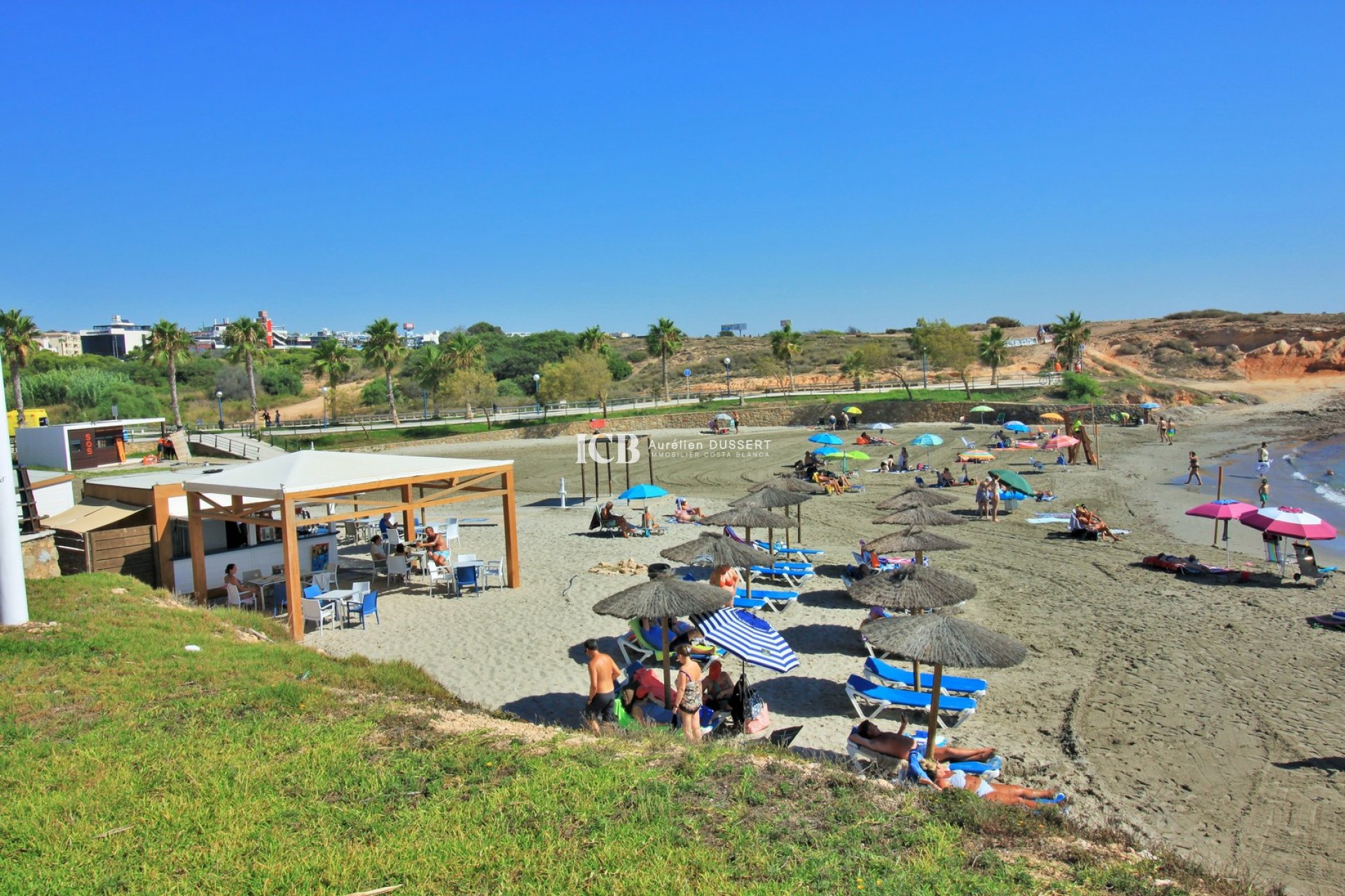 Reventa - Adosado -
Orihuela Costa - Playa Flamenca