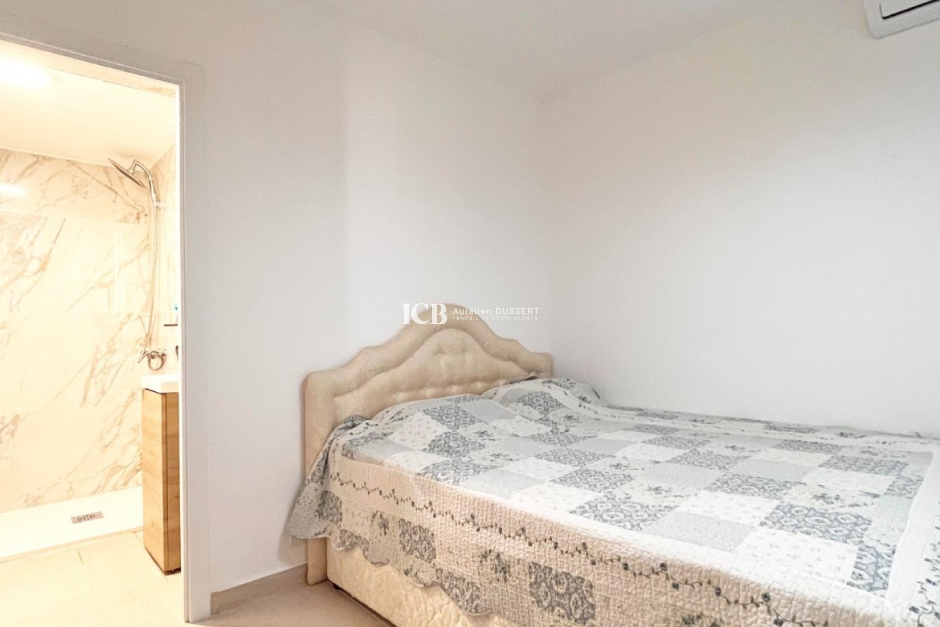 Reventa - Adosado -
Orihuela Costa - Playa Flamenca