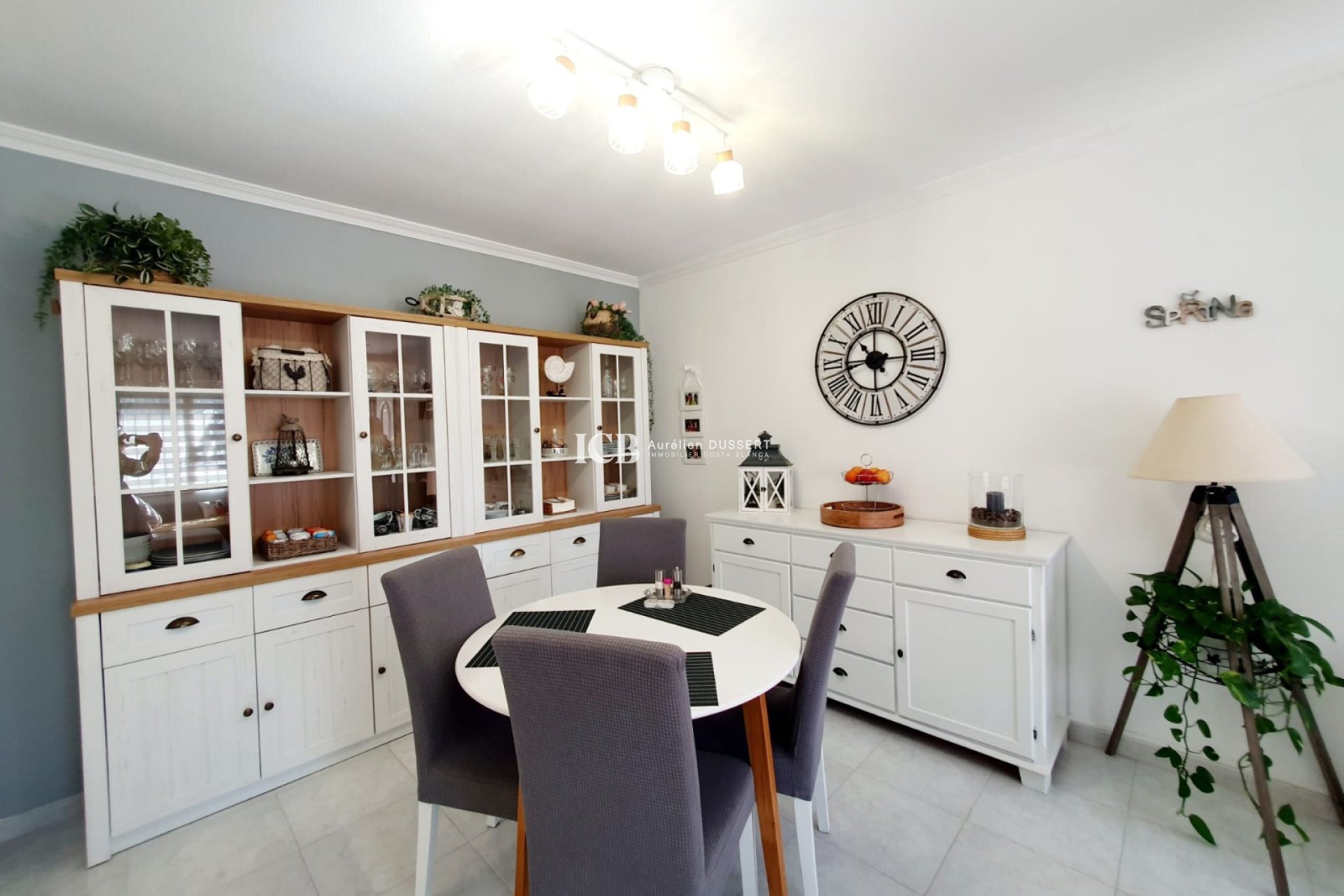 Reventa - Adosado -
Orihuela Costa - Playa Flamenca