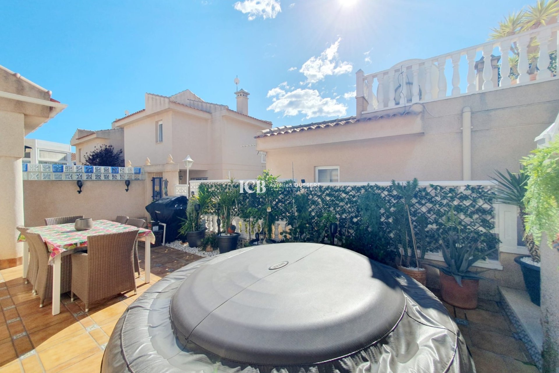 Reventa - Adosado -
Orihuela Costa - Playa Flamenca