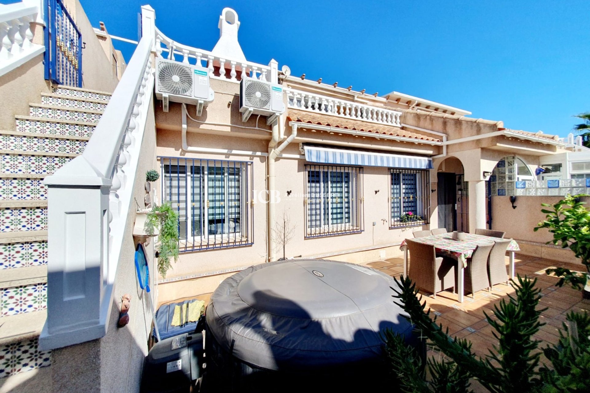 Reventa - Adosado -
Orihuela Costa - Playa Flamenca