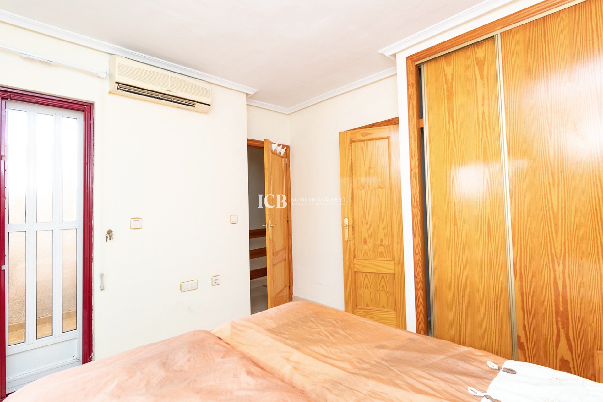 Reventa - Adosado -
Orihuela Costa - Playa Flamenca