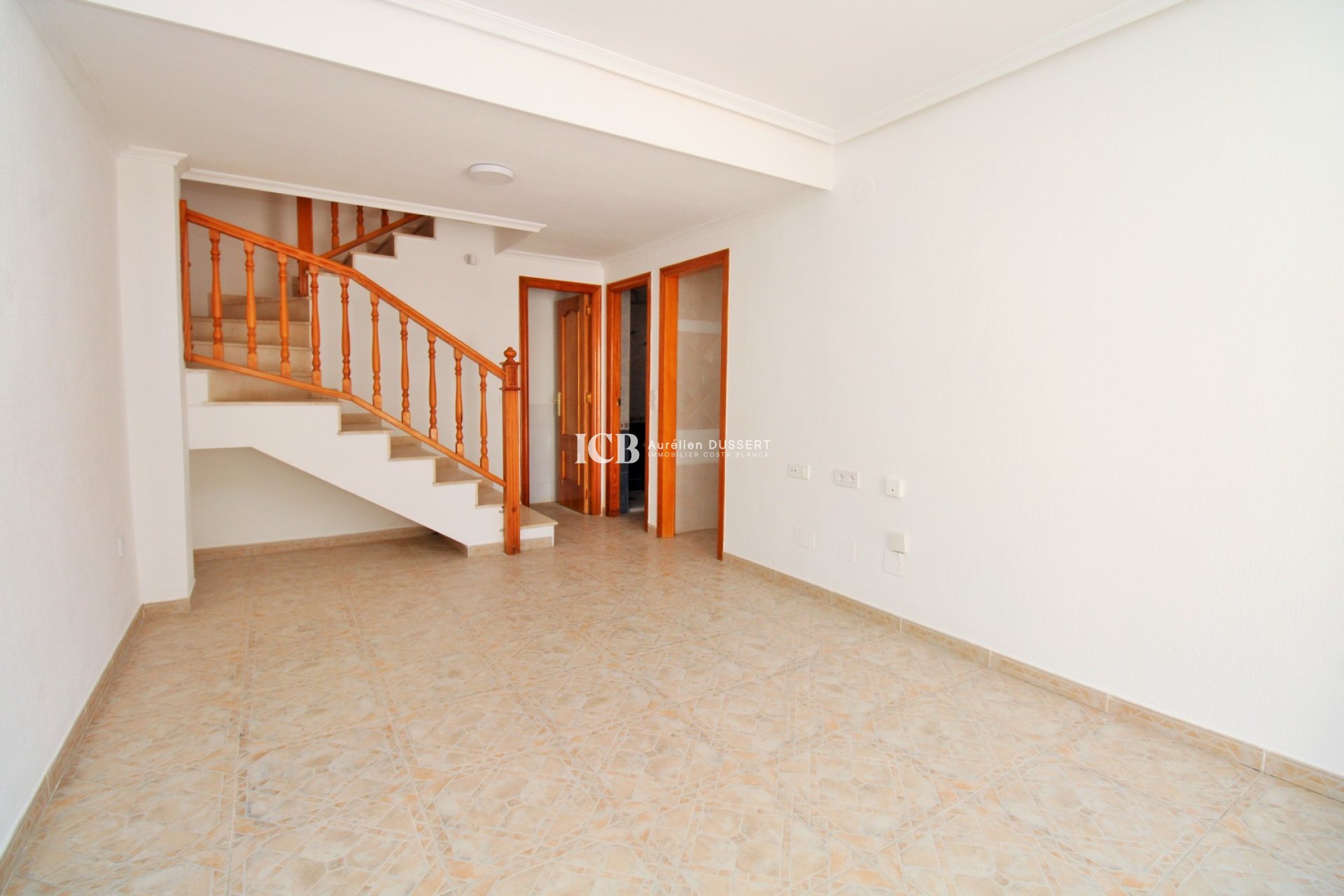 Reventa - Adosado -
Orihuela Costa - Playa Flamenca