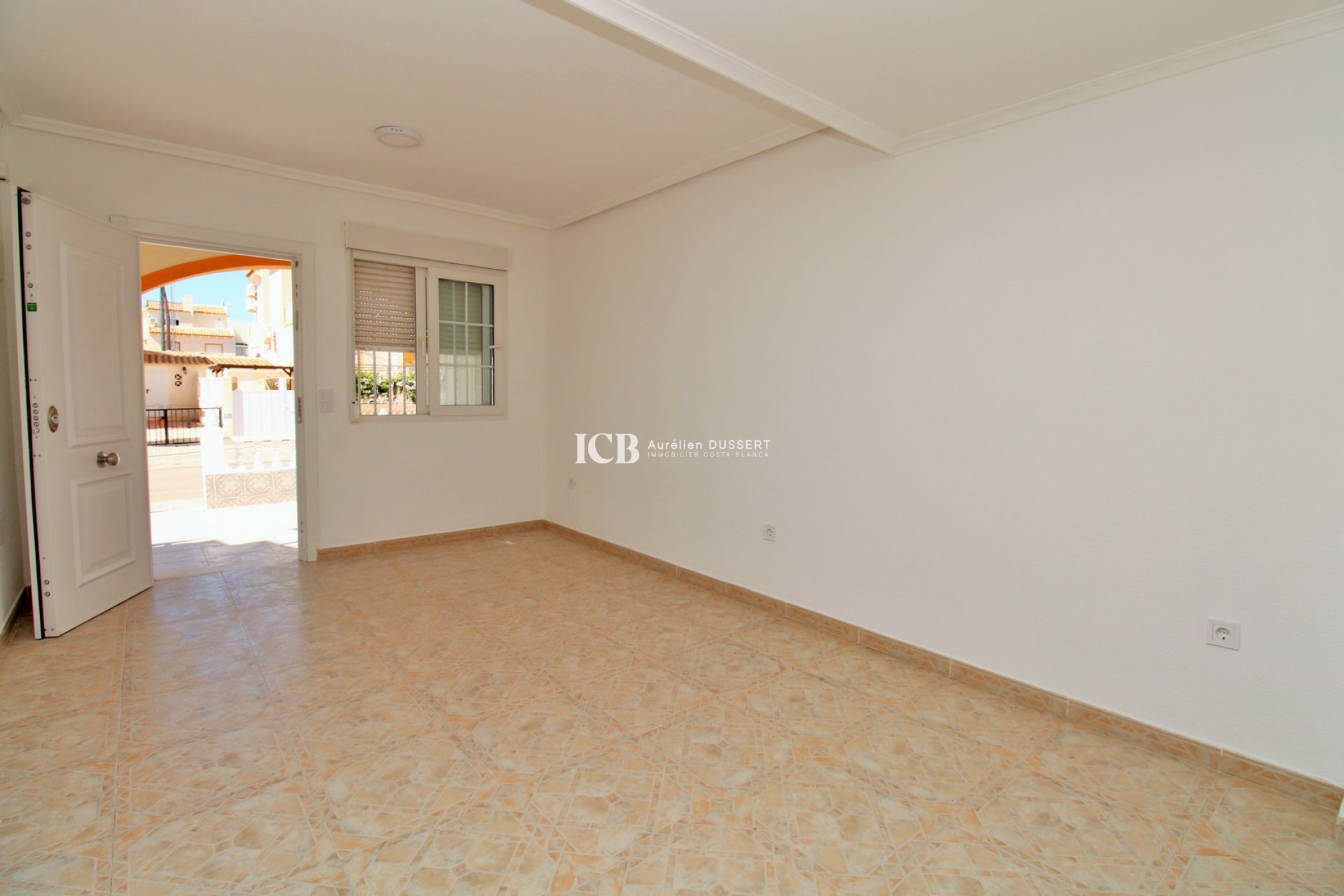 Reventa - Adosado -
Orihuela Costa - Playa Flamenca