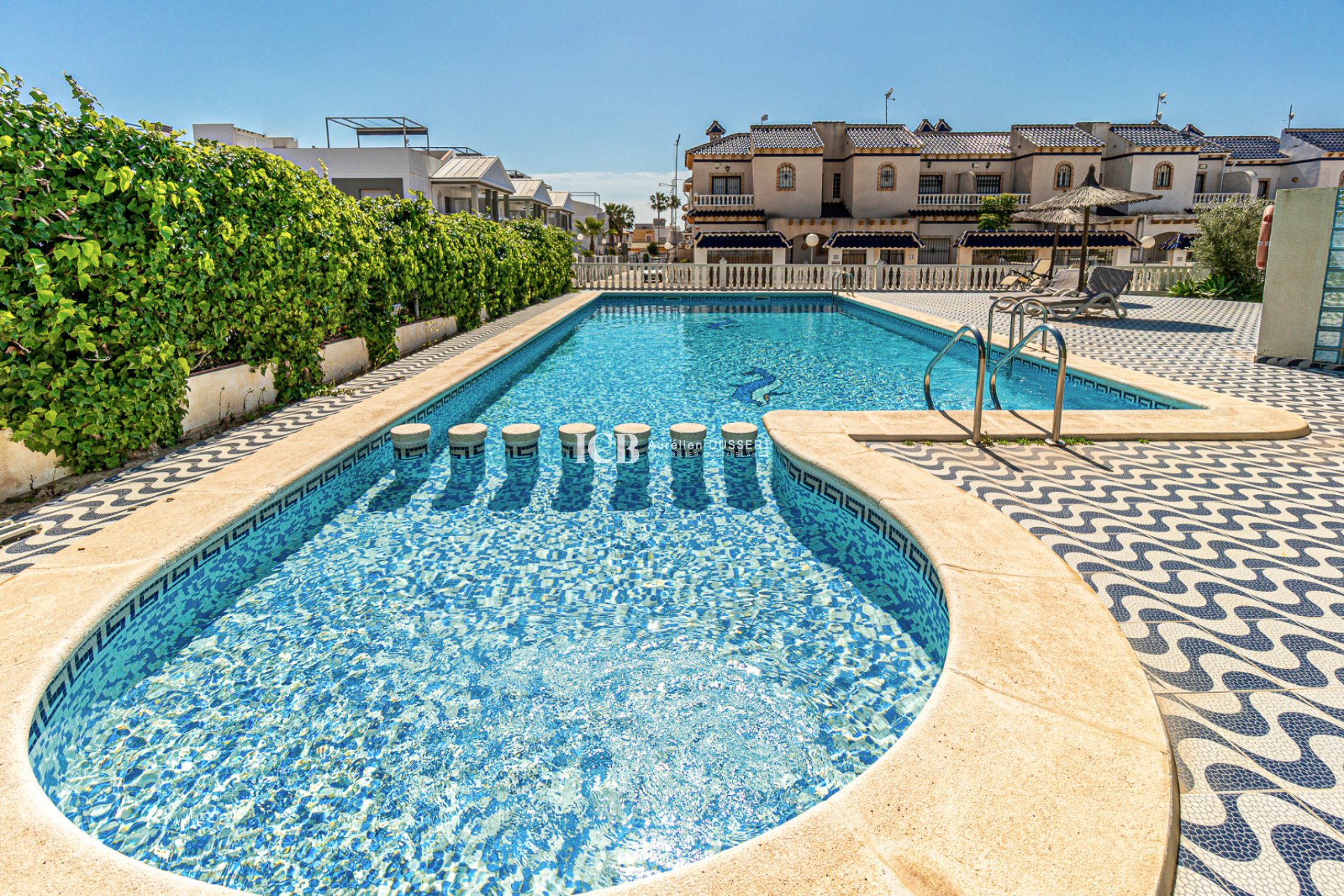 Reventa - Adosado -
Orihuela Costa - Playa Flamenca