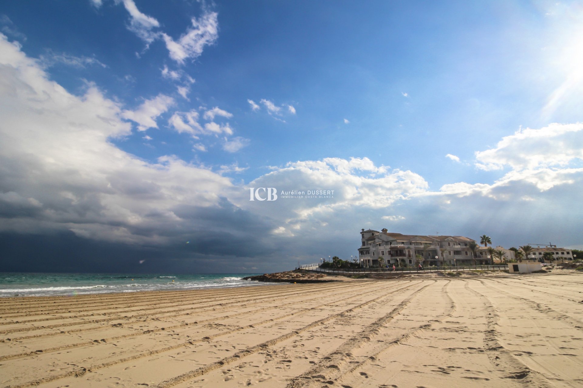 Reventa - Adosado -
Orihuela Costa - Playa Flamenca