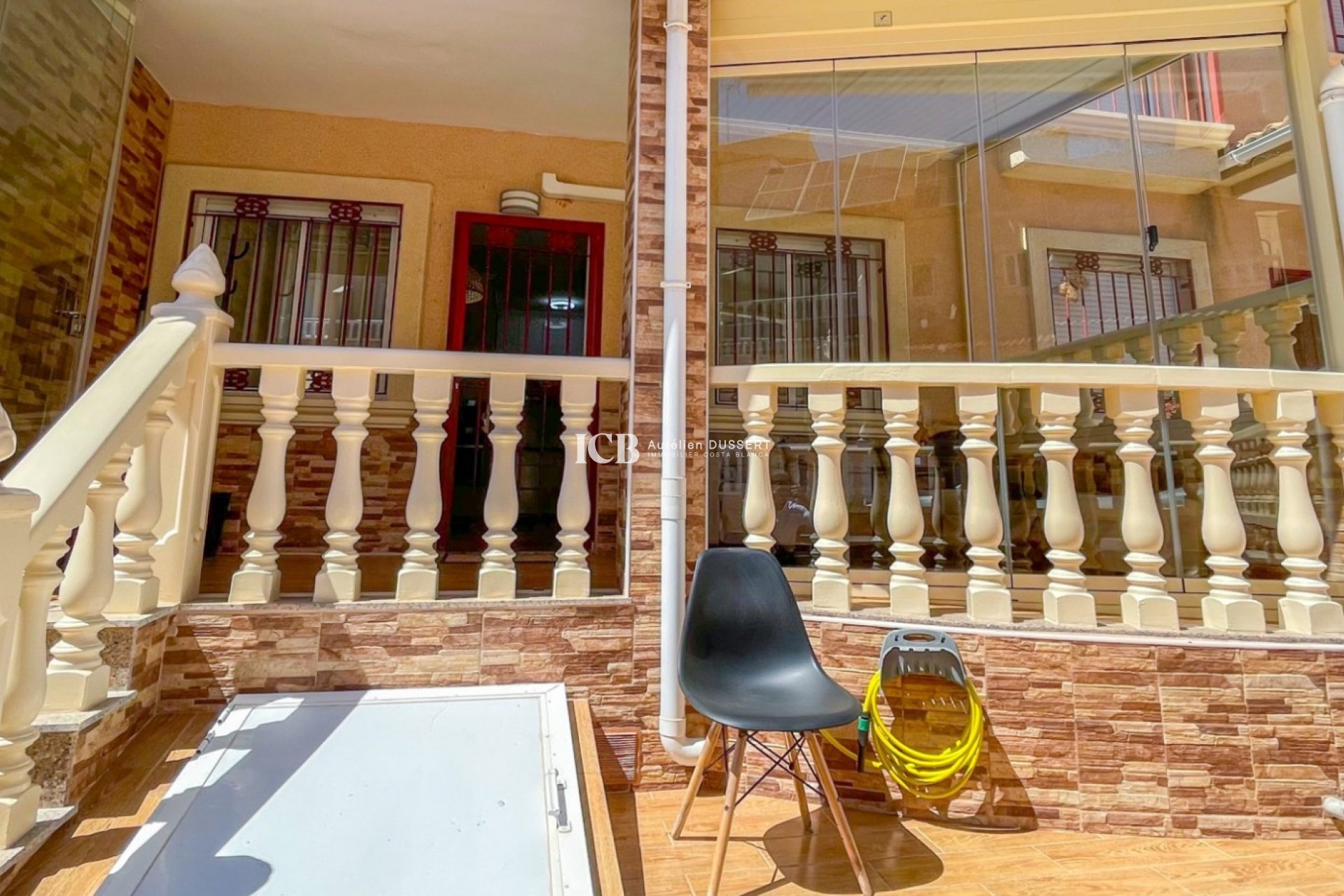 Reventa - Adosado -
Orihuela Costa - Playa Flamenca