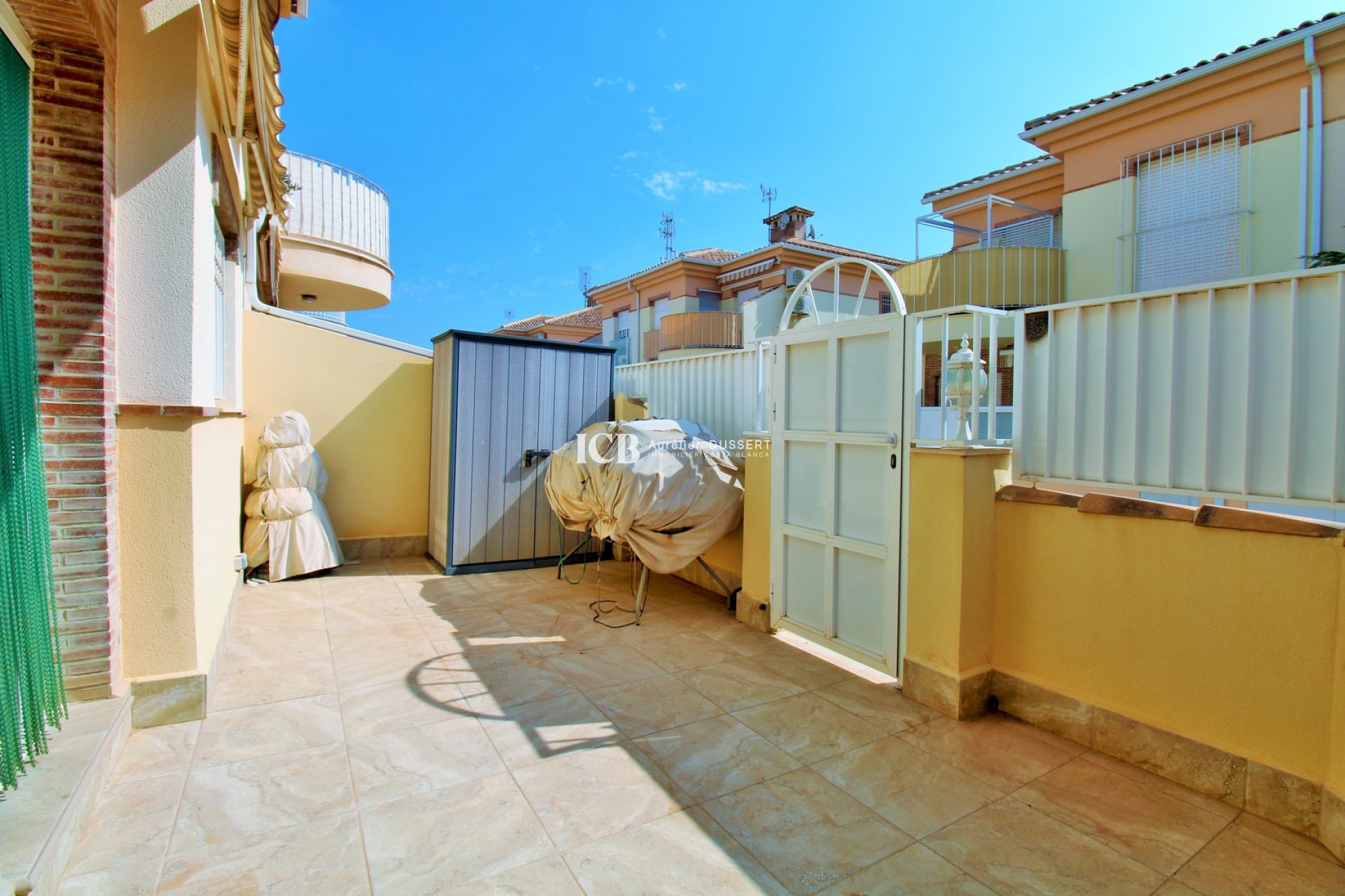 Reventa - Adosado -
Orihuela Costa - Playa Flamenca