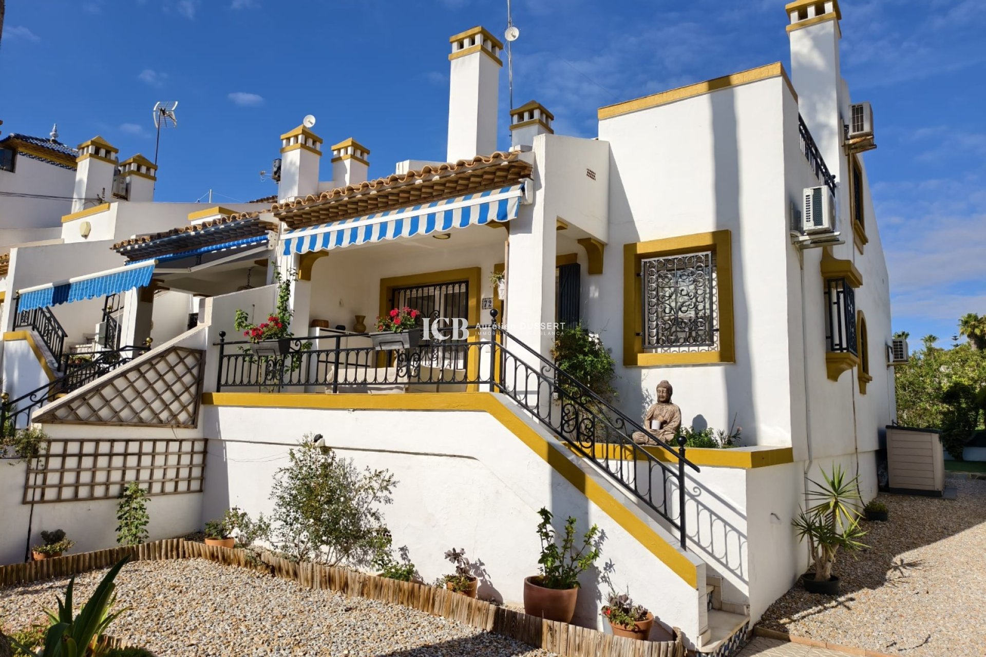 Reventa - Adosado -
Orihuela Costa - Villamartín