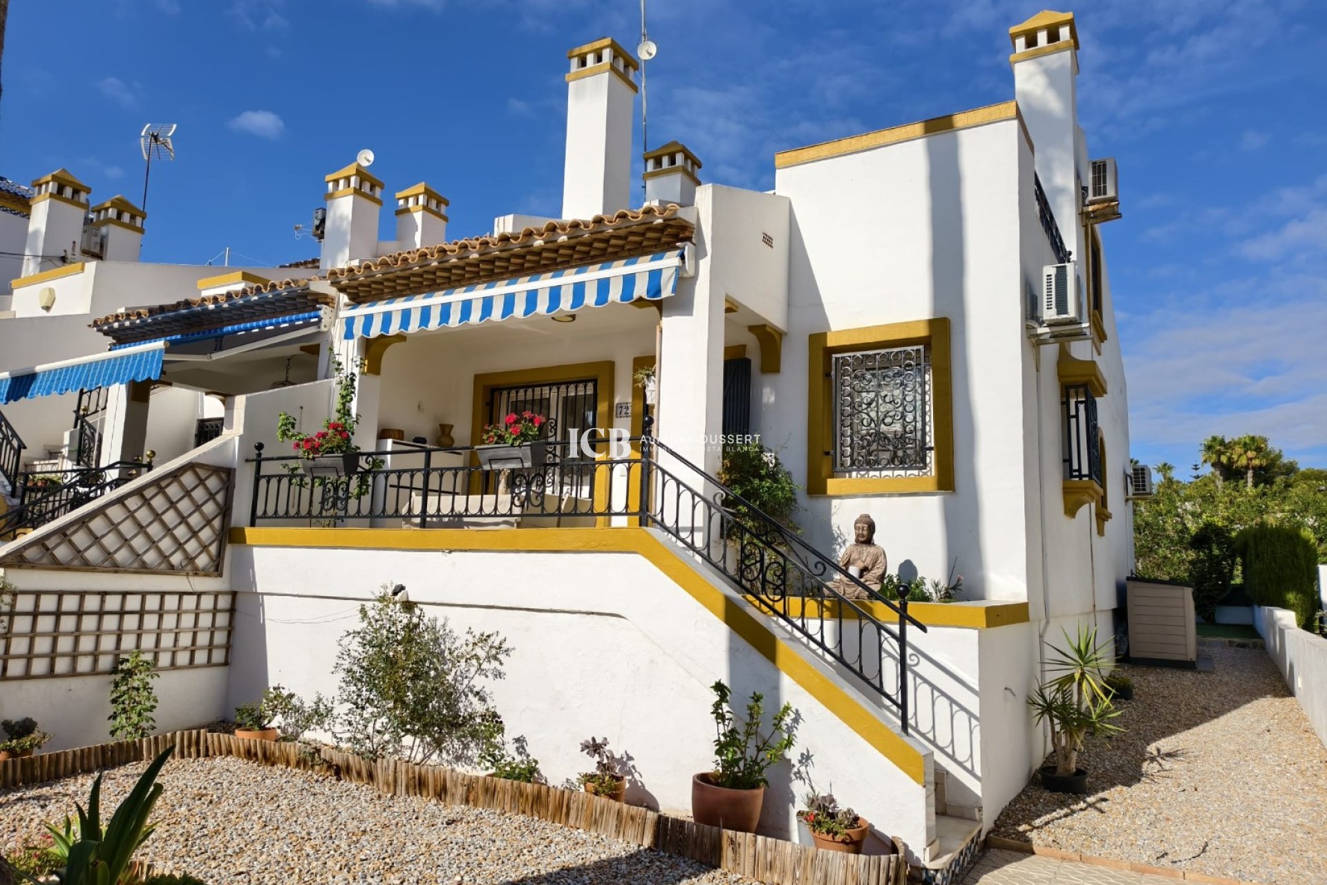 Reventa - Adosado -
Orihuela Costa - Villamartín