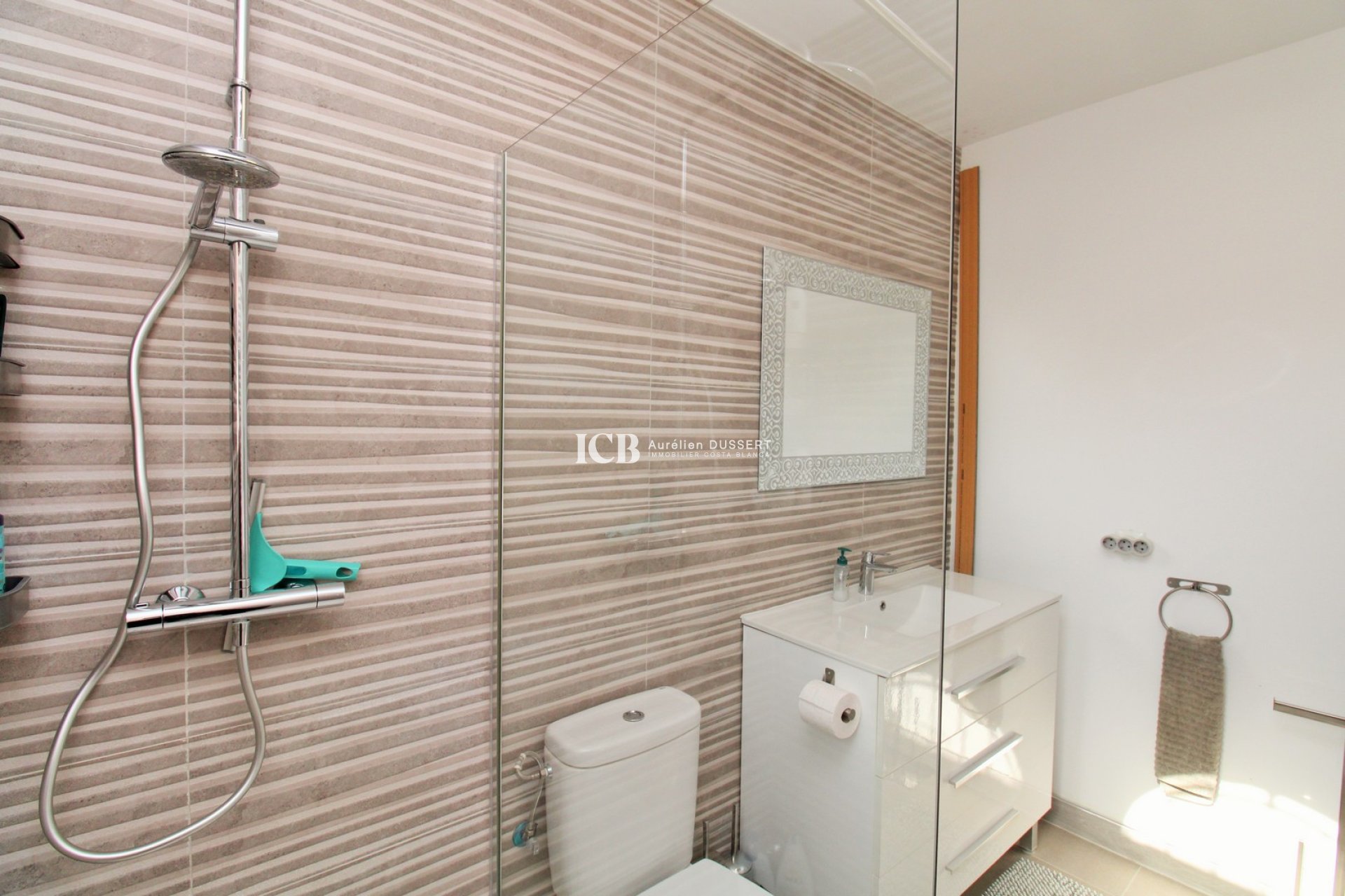 Reventa - Adosado -
Orihuela Costa - Villamartín