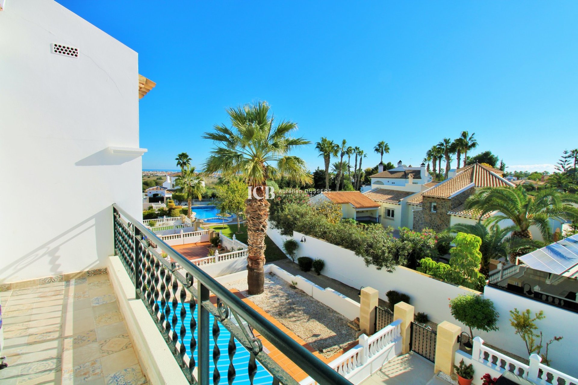 Reventa - Adosado -
Orihuela Costa - Villamartín