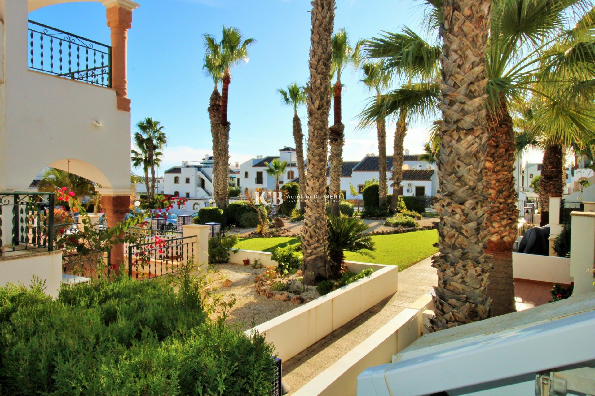 Reventa - Adosado -
Orihuela Costa - Villamartín