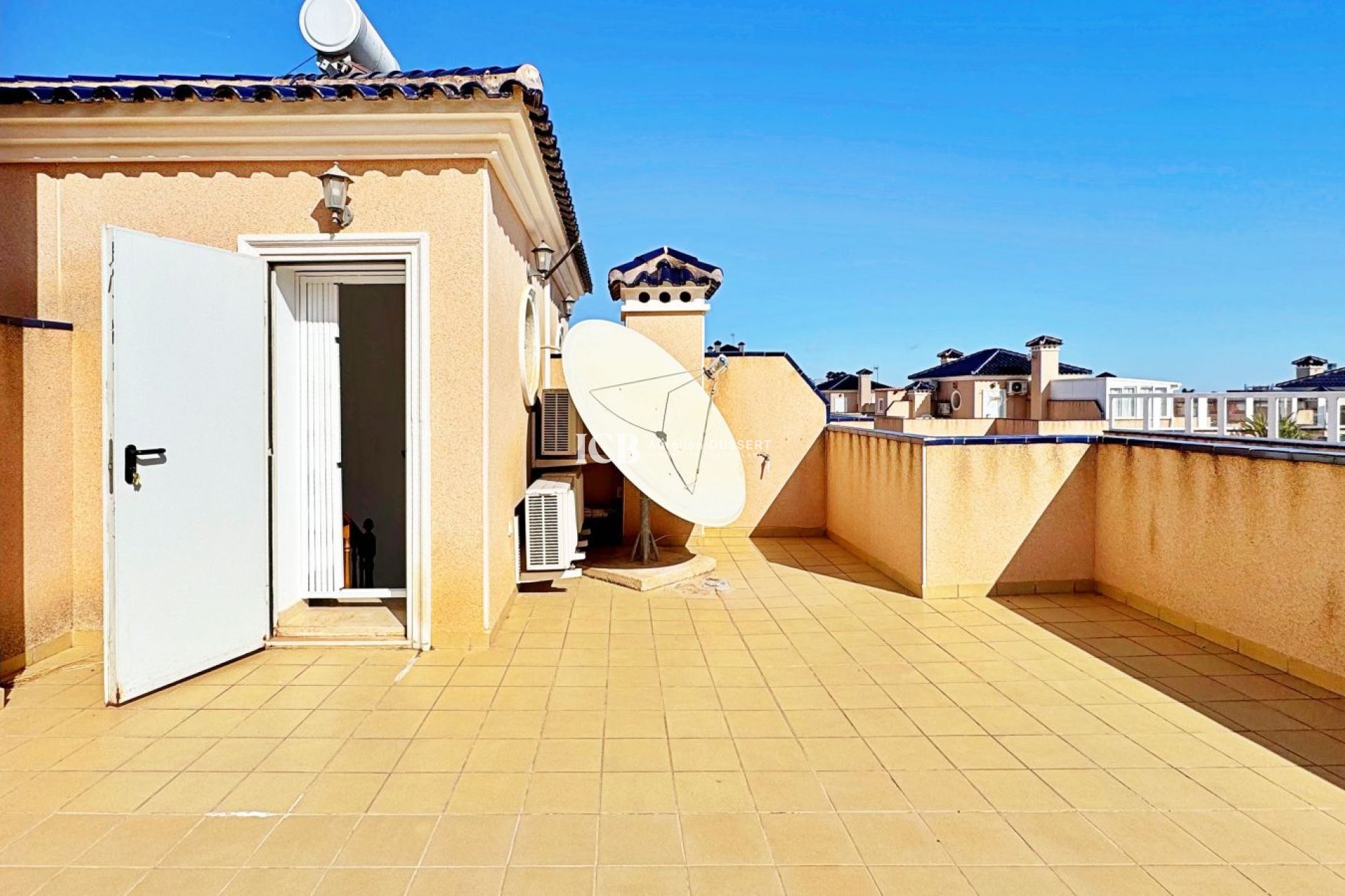 Reventa - Adosado -
Orihuela Costa - Villamartín