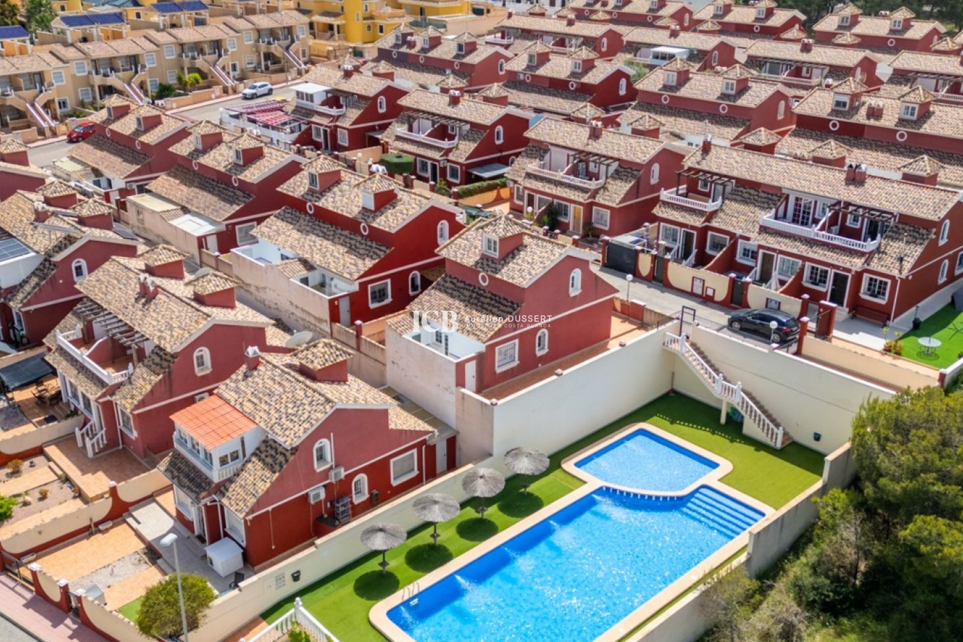 Reventa - Adosado -
Orihuela Costa - Villamartín