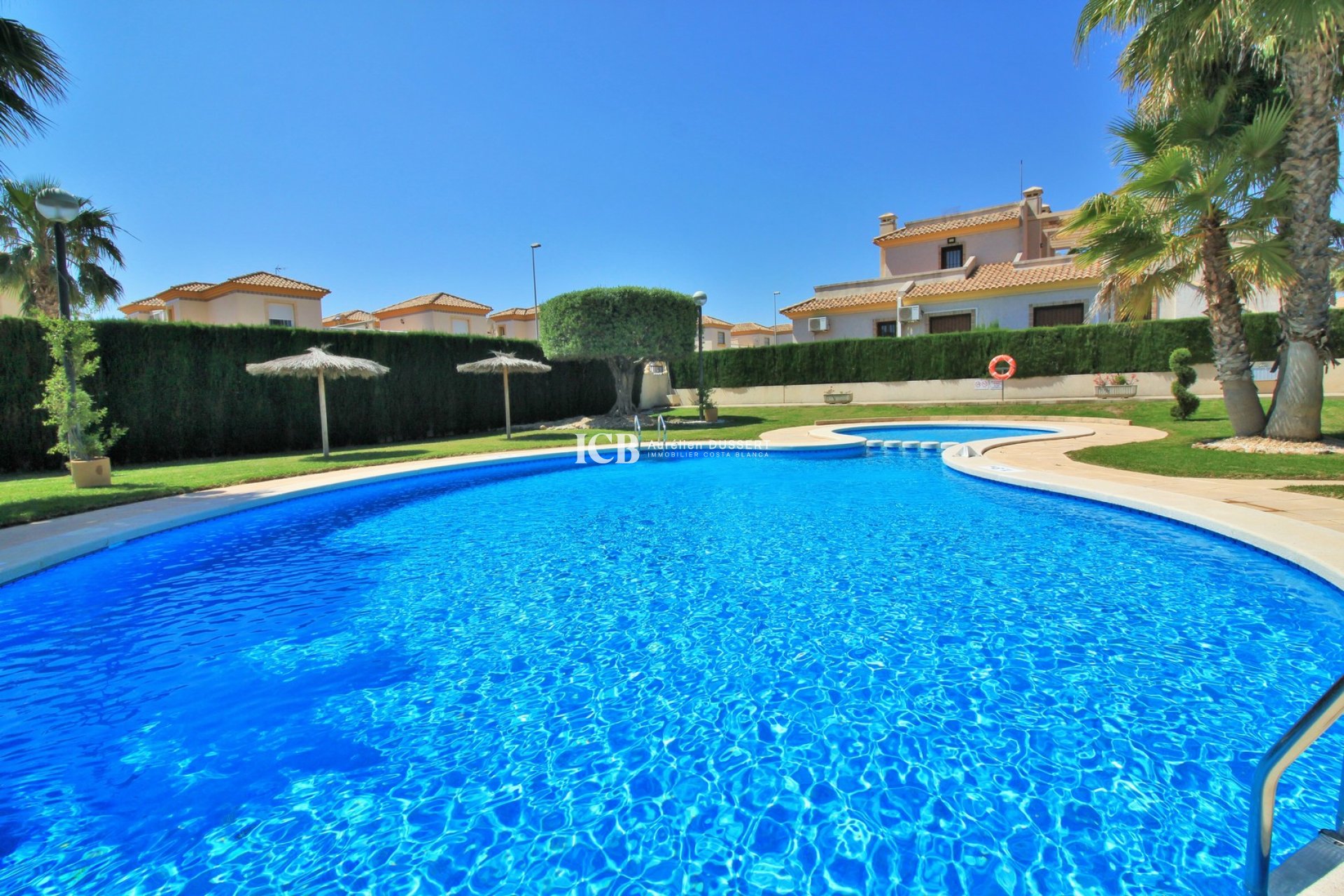 Reventa - Adosado -
Orihuela Costa - Villamartín