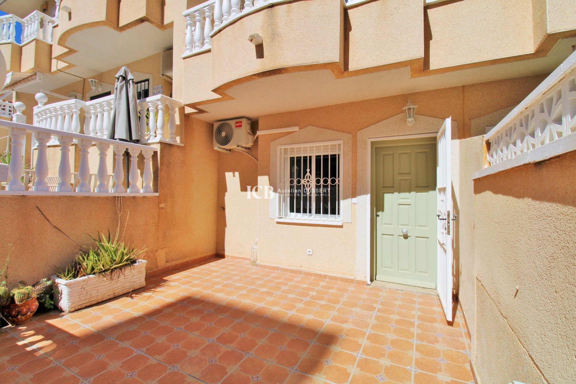 Reventa - Adosado -
Orihuela Costa - Villamartín