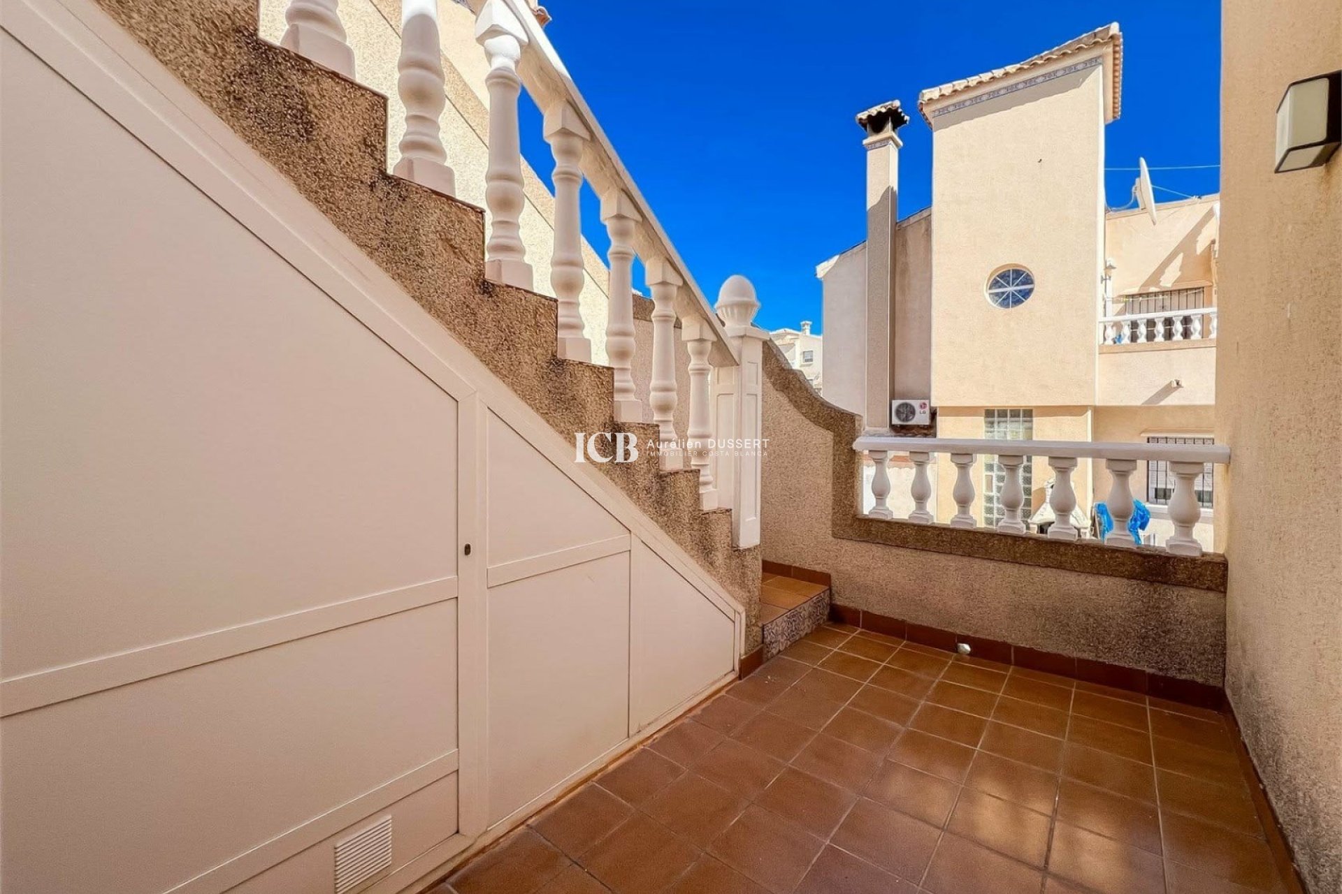 Reventa - Adosado -
Orihuela Costa - Villamartin