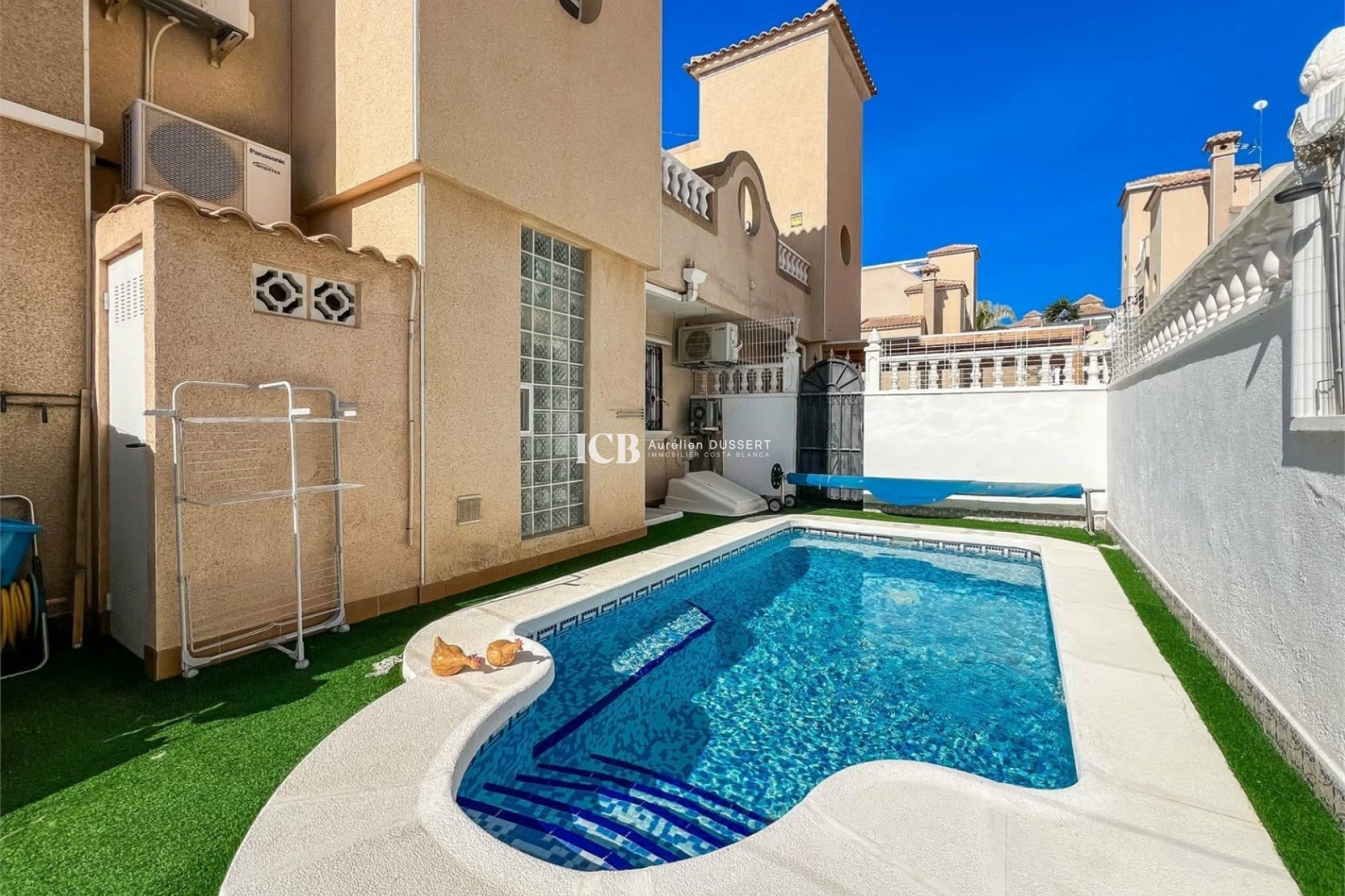 Reventa - Adosado -
Orihuela Costa - Villamartin