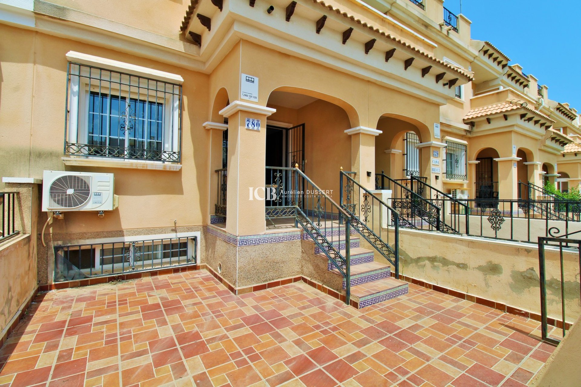 Reventa - Adosado -
Orihuela Costa - Villamartín