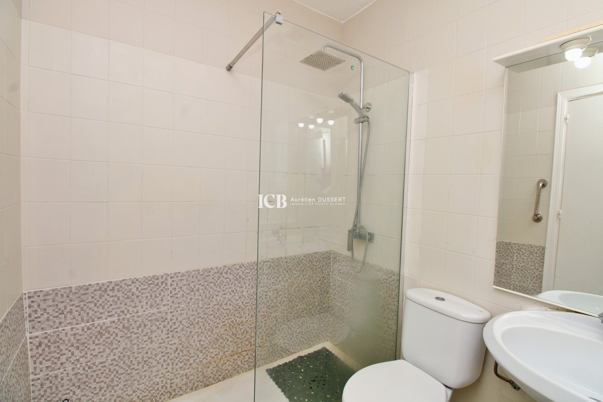 Reventa - Adosado -
Orihuela Costa - Villamartín