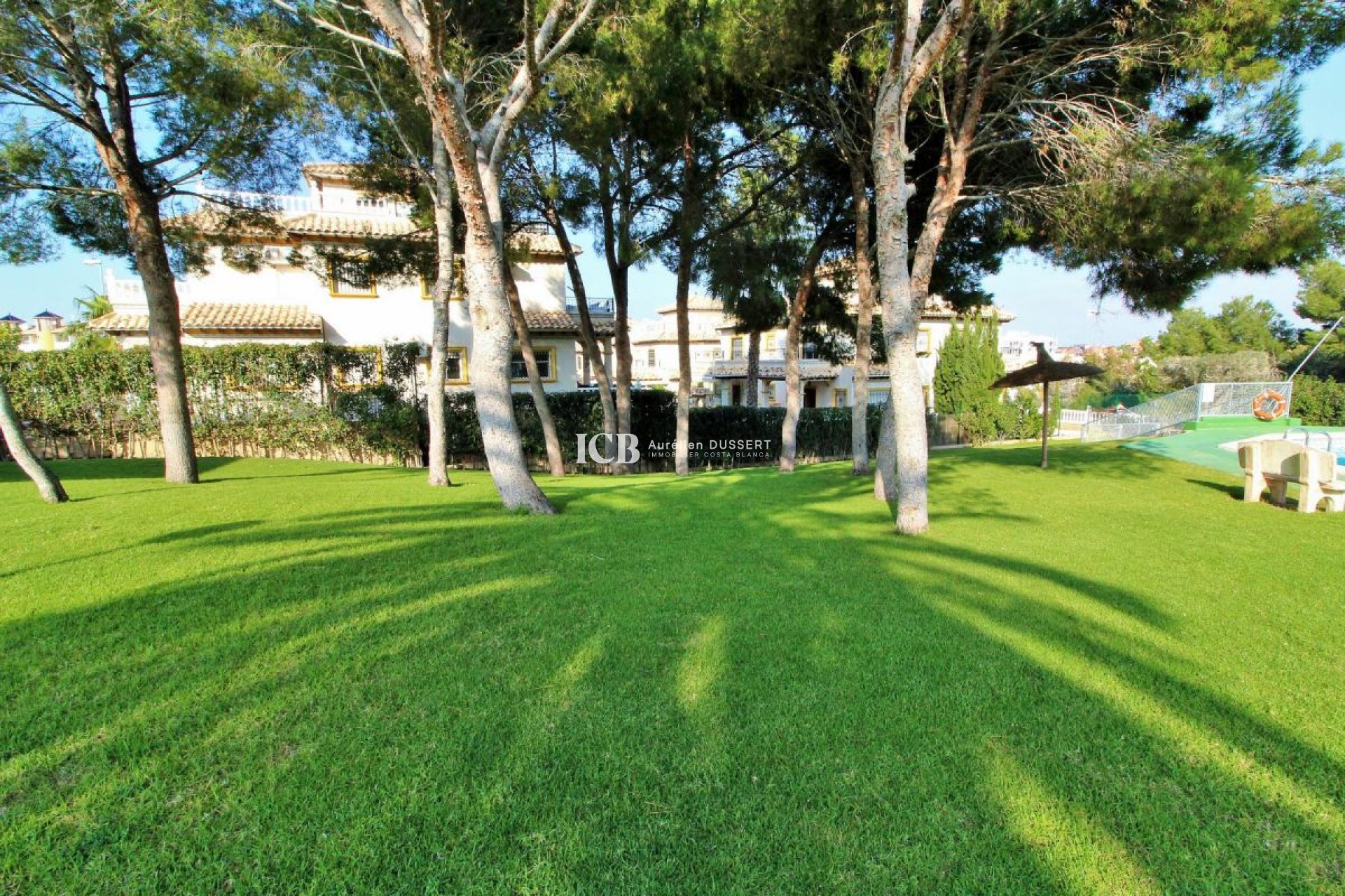 Reventa - Adosado -
Orihuela Costa - Villamartín