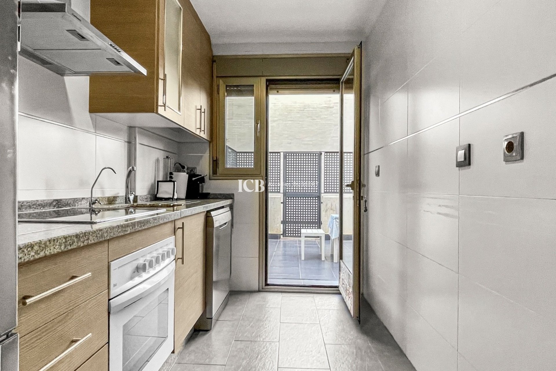 Reventa - Adosado -
Pilar de la Horadada - El Mojón
