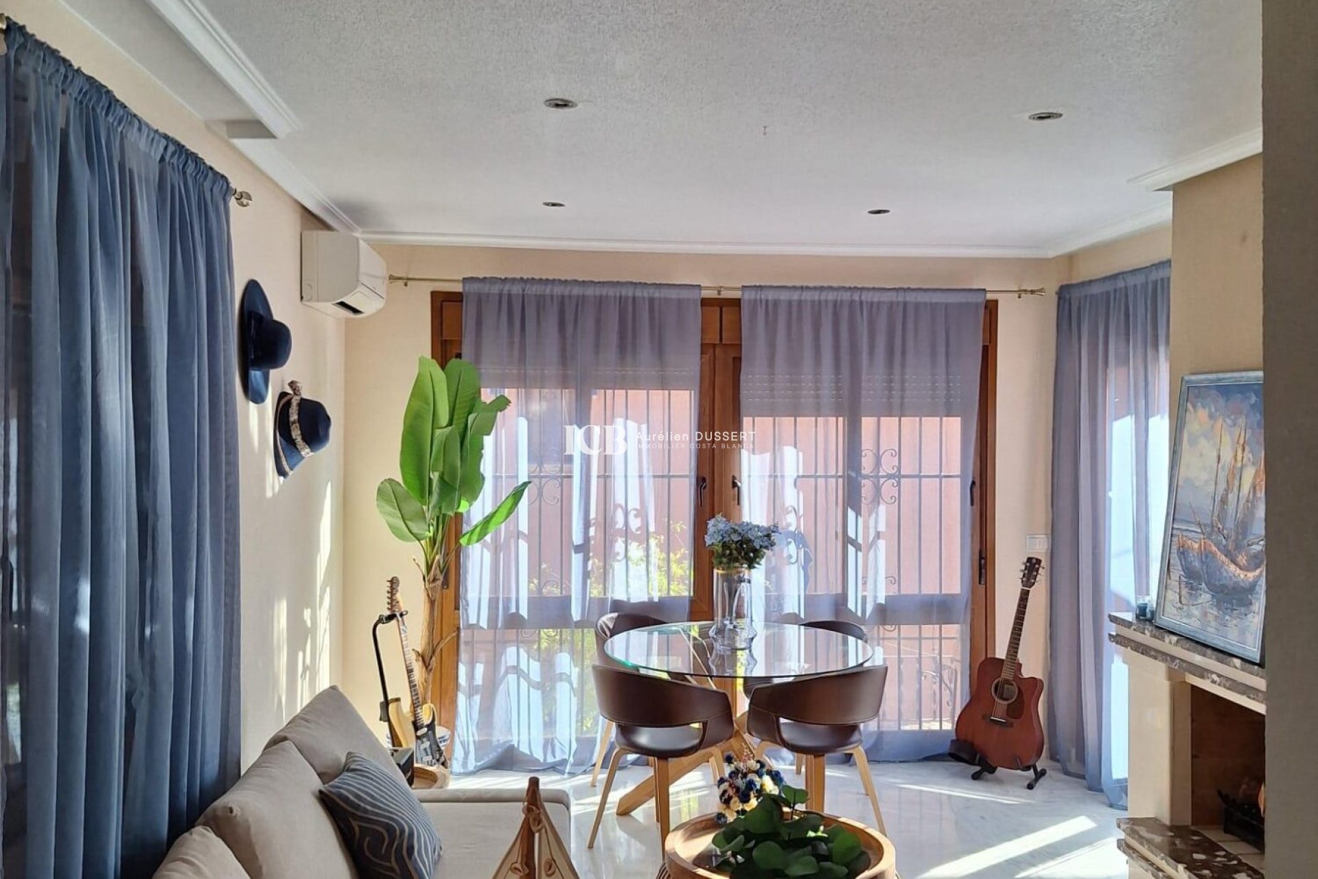 Reventa - Adosado -
San Miguel de Salinas