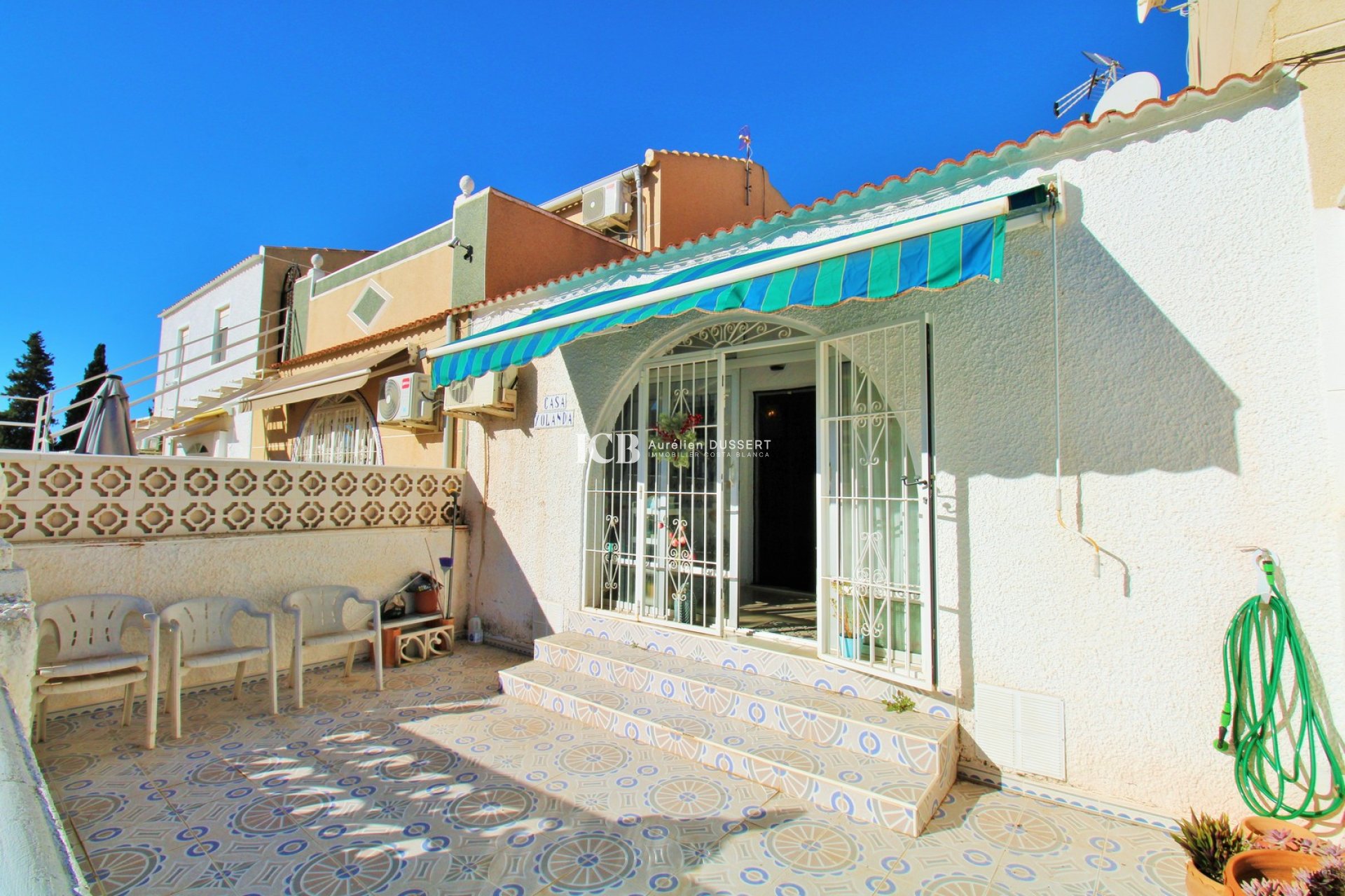 Reventa - Adosado -
Torrevieja - El chaparral