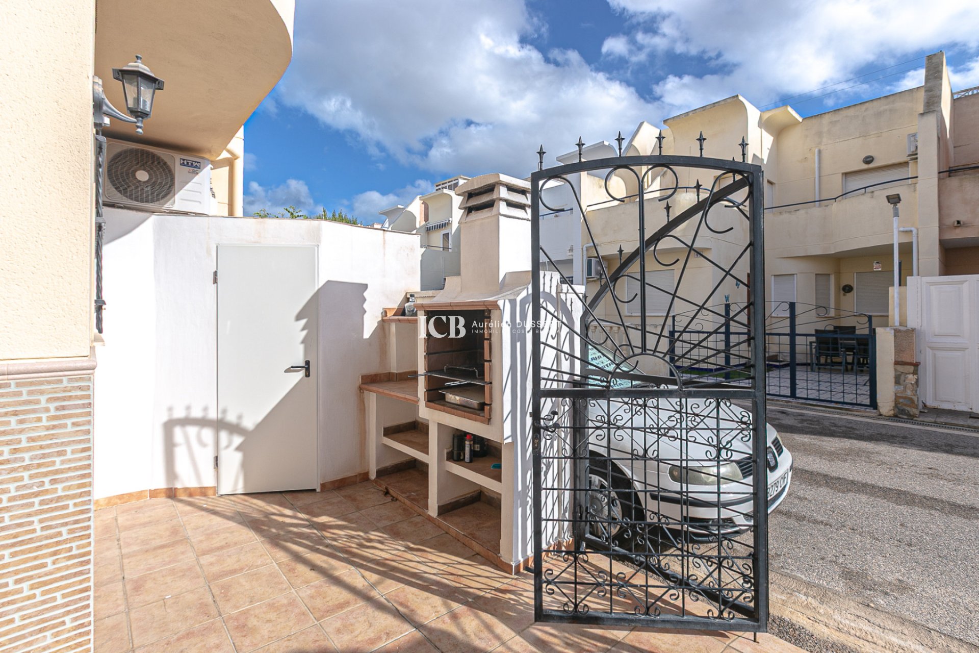 Reventa - Adosado -
Torrevieja - Torretas