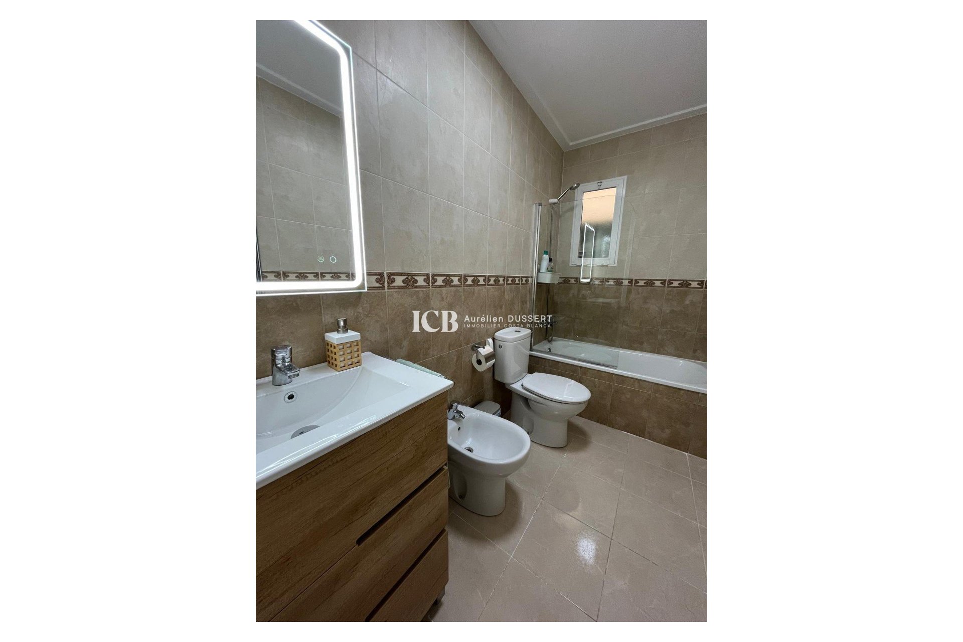 Reventa - Apartamento / piso -
Almoradí