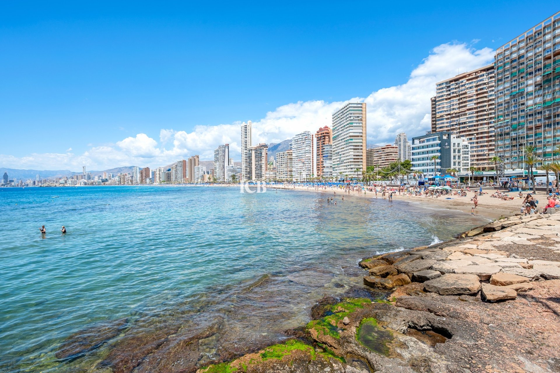 Reventa - Apartamento / piso -
Benidorm* - Levante*