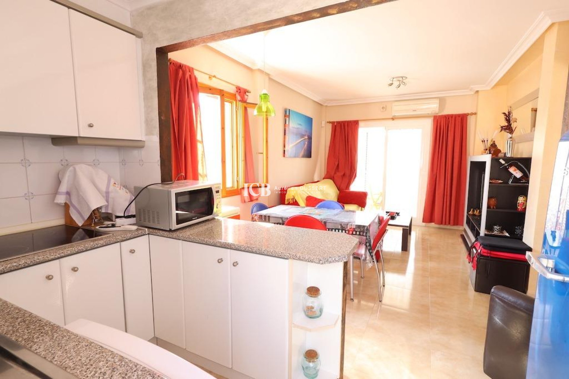 Reventa - Apartamento / piso -
Guardamar del Segura - Pórtico Mediterráneo